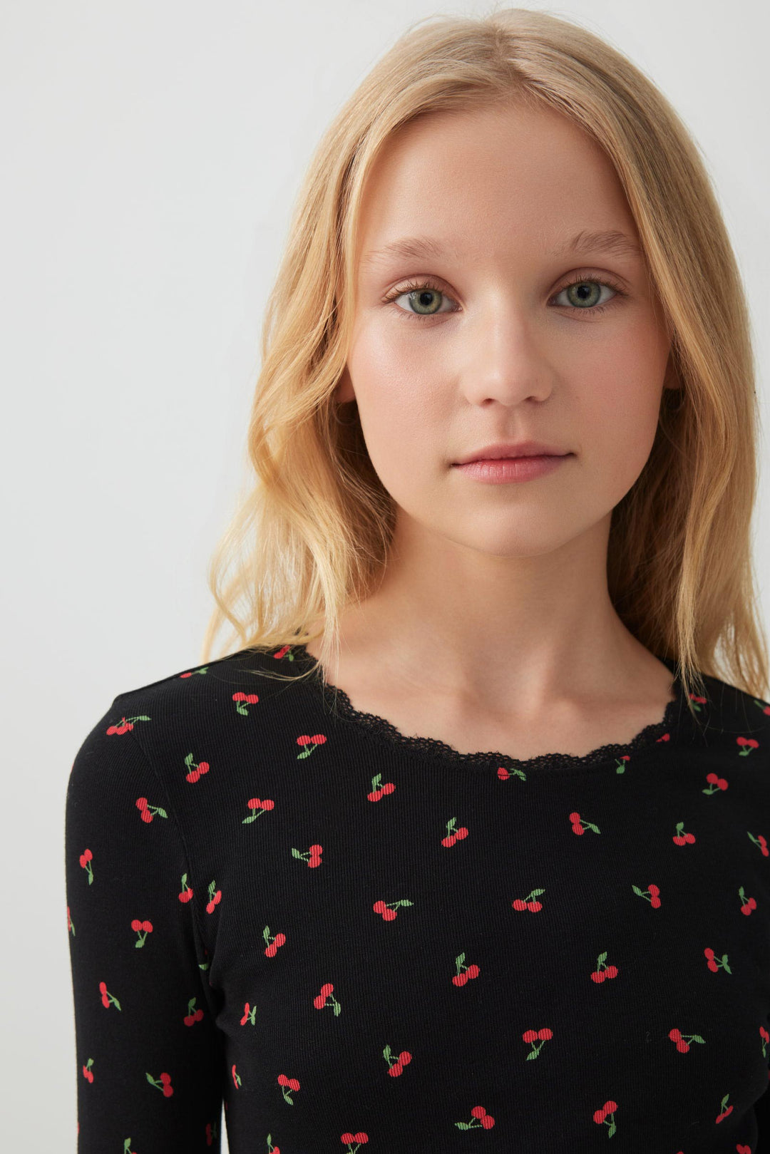 Lace Trim Long Sleeve T-Shirt