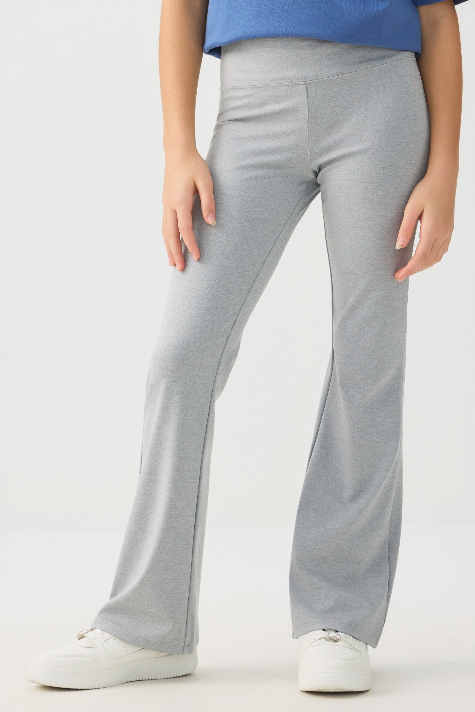 Solid Flare Pants – Ardene