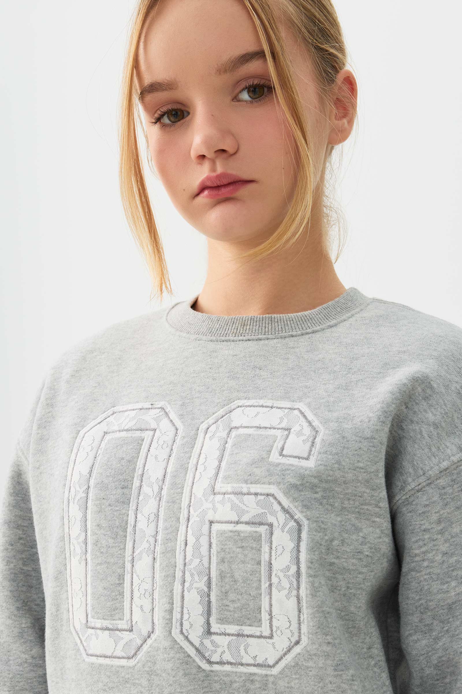 MADESOFT™ Fleece Crew Neck Sweatshirt – Ardene