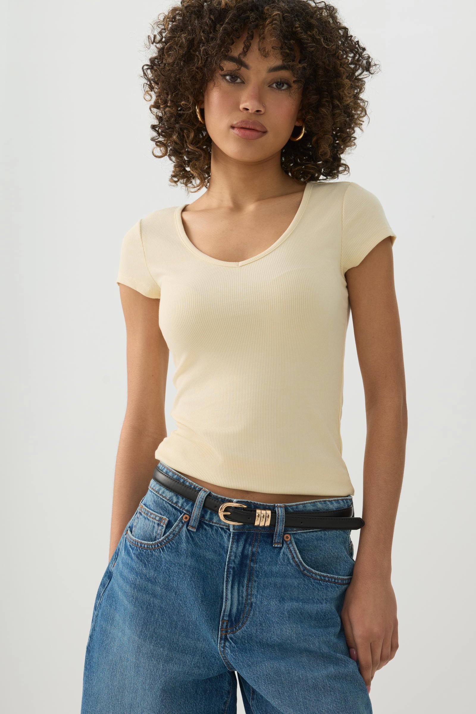 Stretch Rib Scoop Neck Cap Sleeve Top – Ardene