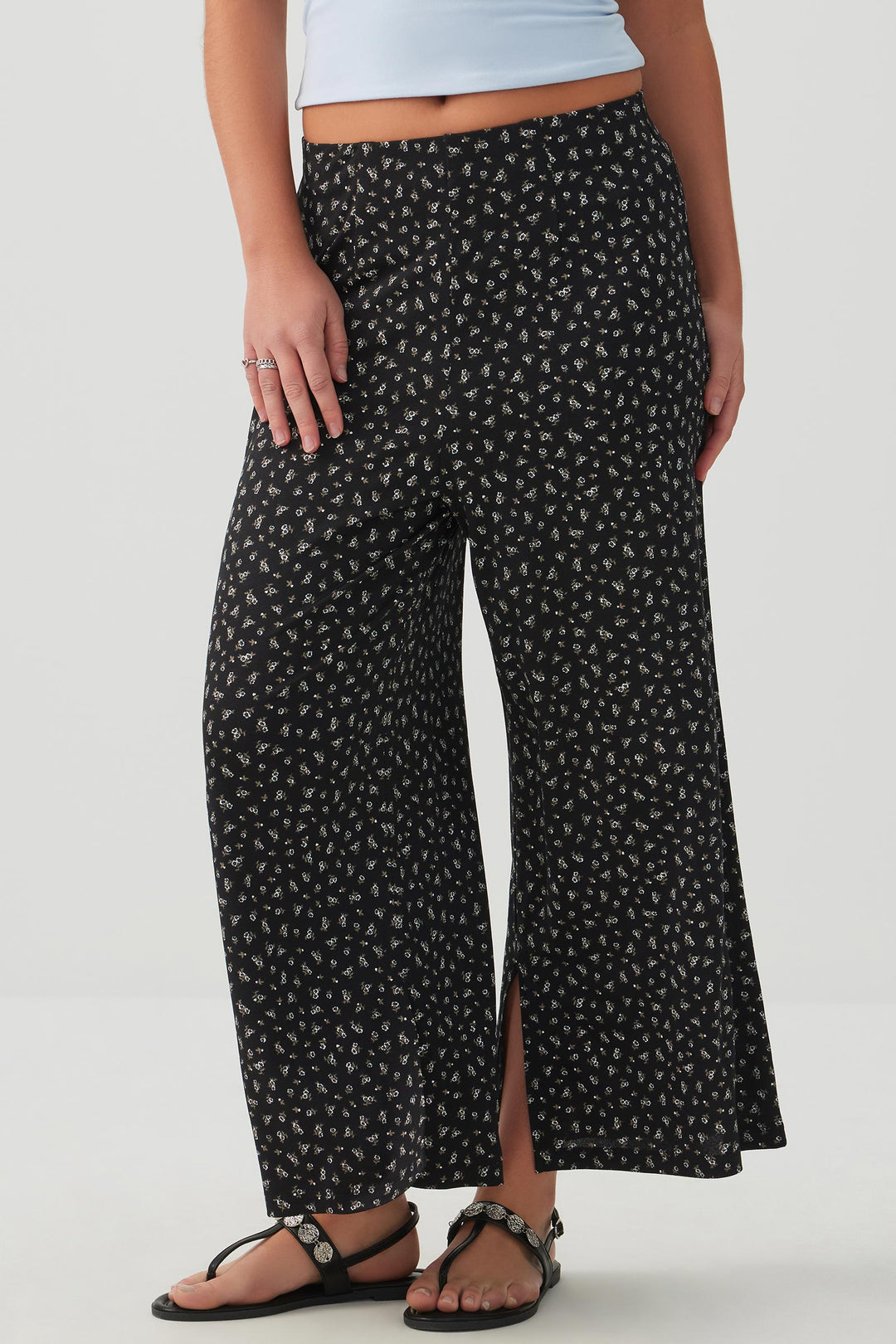 Culottes with Side Slits