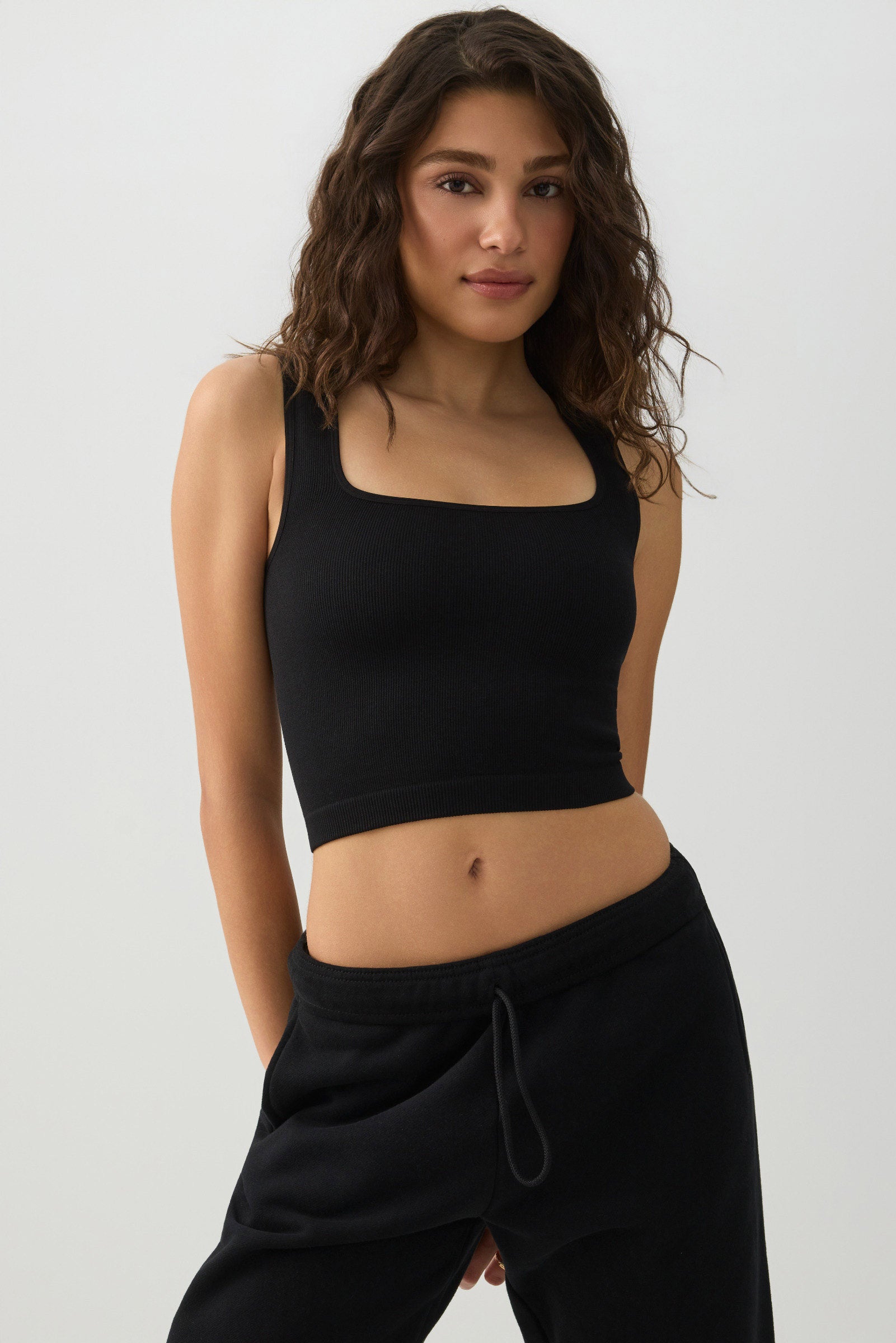 Seamless Crop Trapeze Tank Top – Ardene