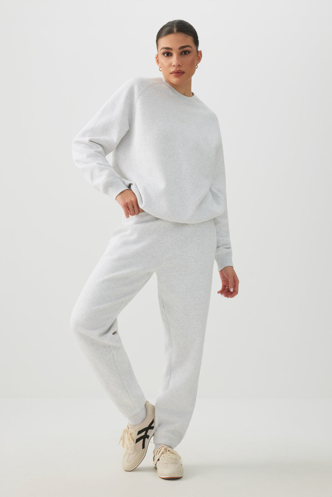 MADESOFT™ Fleece Raglan Crew Neck Sweatshirt