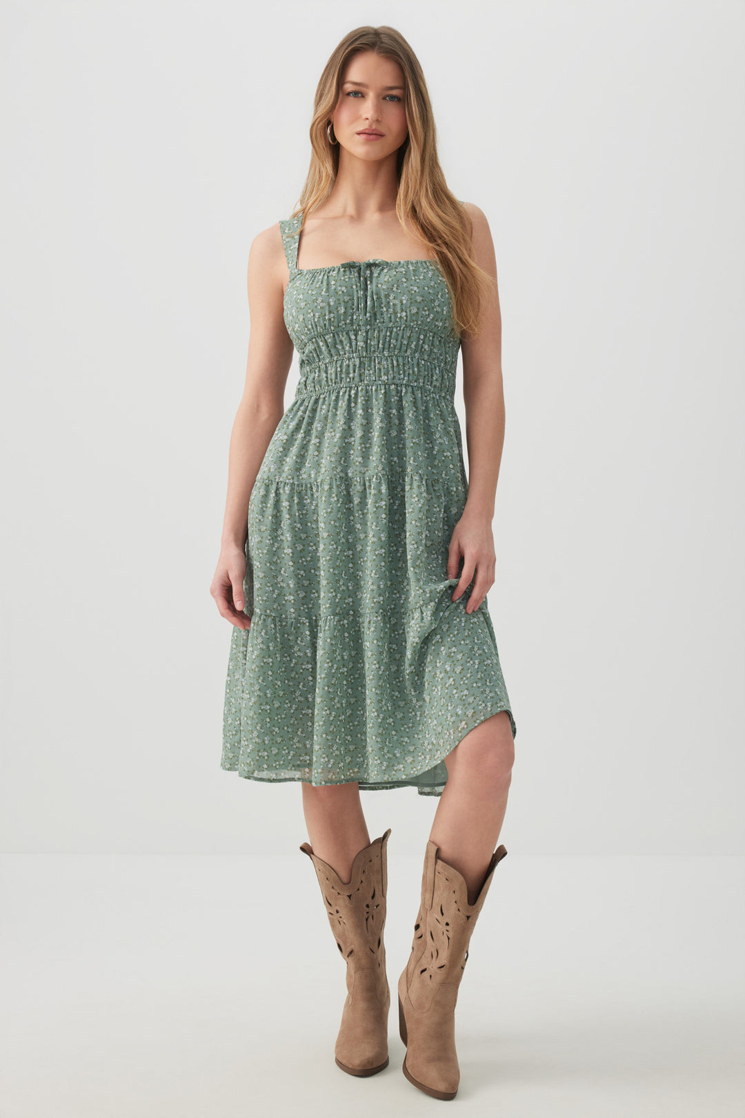 Ardene Women's Chiffon Midi Tiered Dress in Sage | Size XS | Polyester Ardene Women's Chiffon Midi Tiered Dress in Sage | Size XS | Polyester