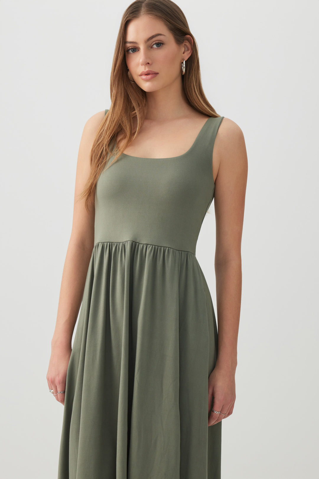 La robe virale MADESOFT™ Sculpte