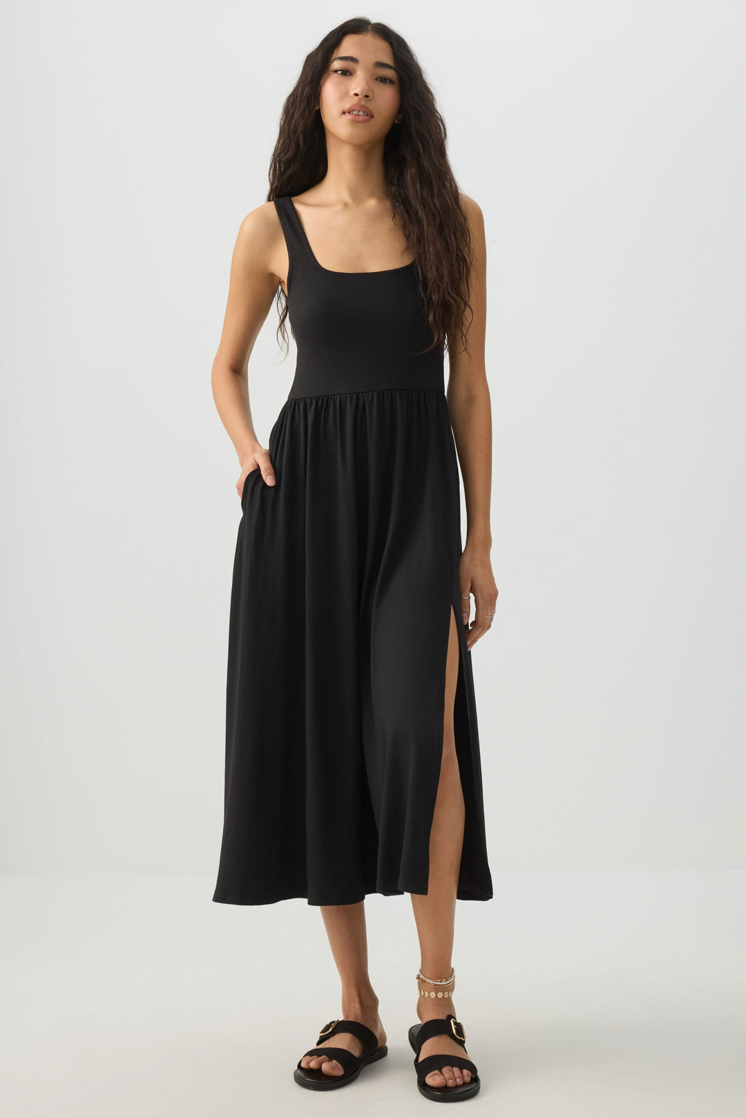 Women's Midi & Maxi Dresses | Ardene Women's Midi & Maxi Dresses | Ardene