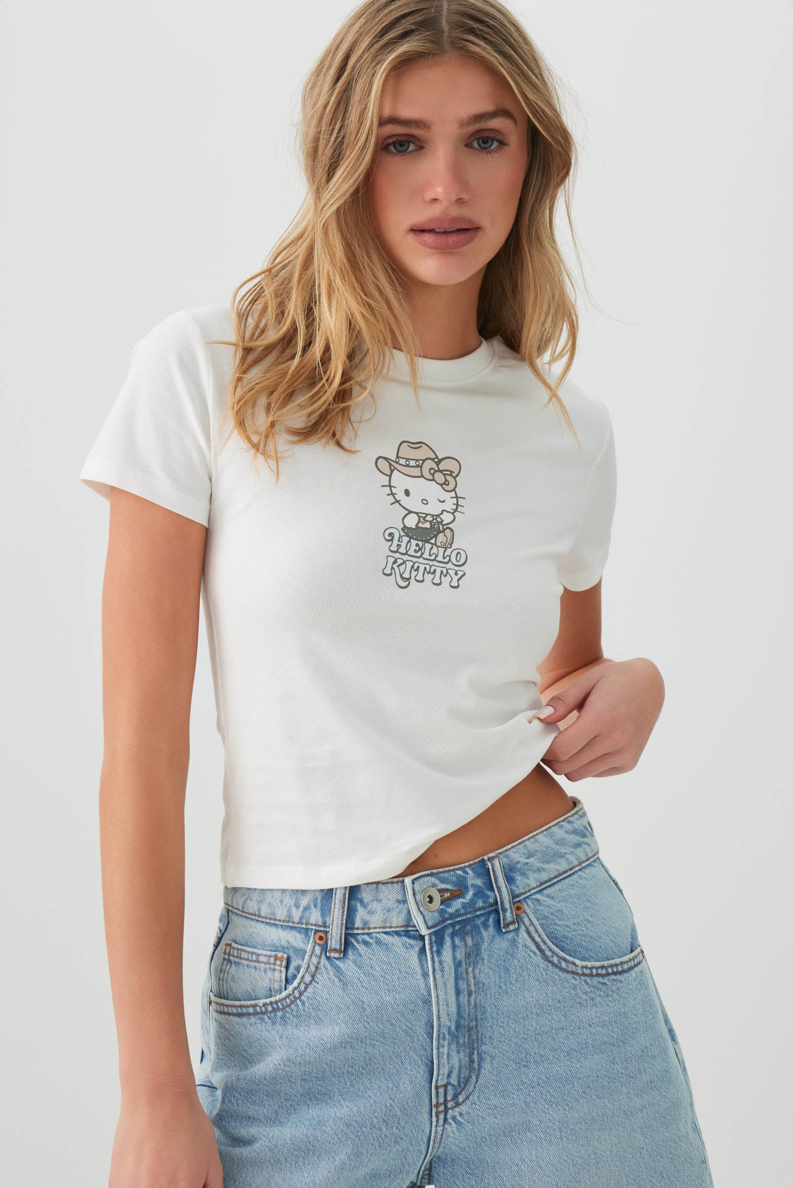 BABYL WHITE FLAME TEE XL2026.3.30限定 Graphic Baby Tee – Ardene