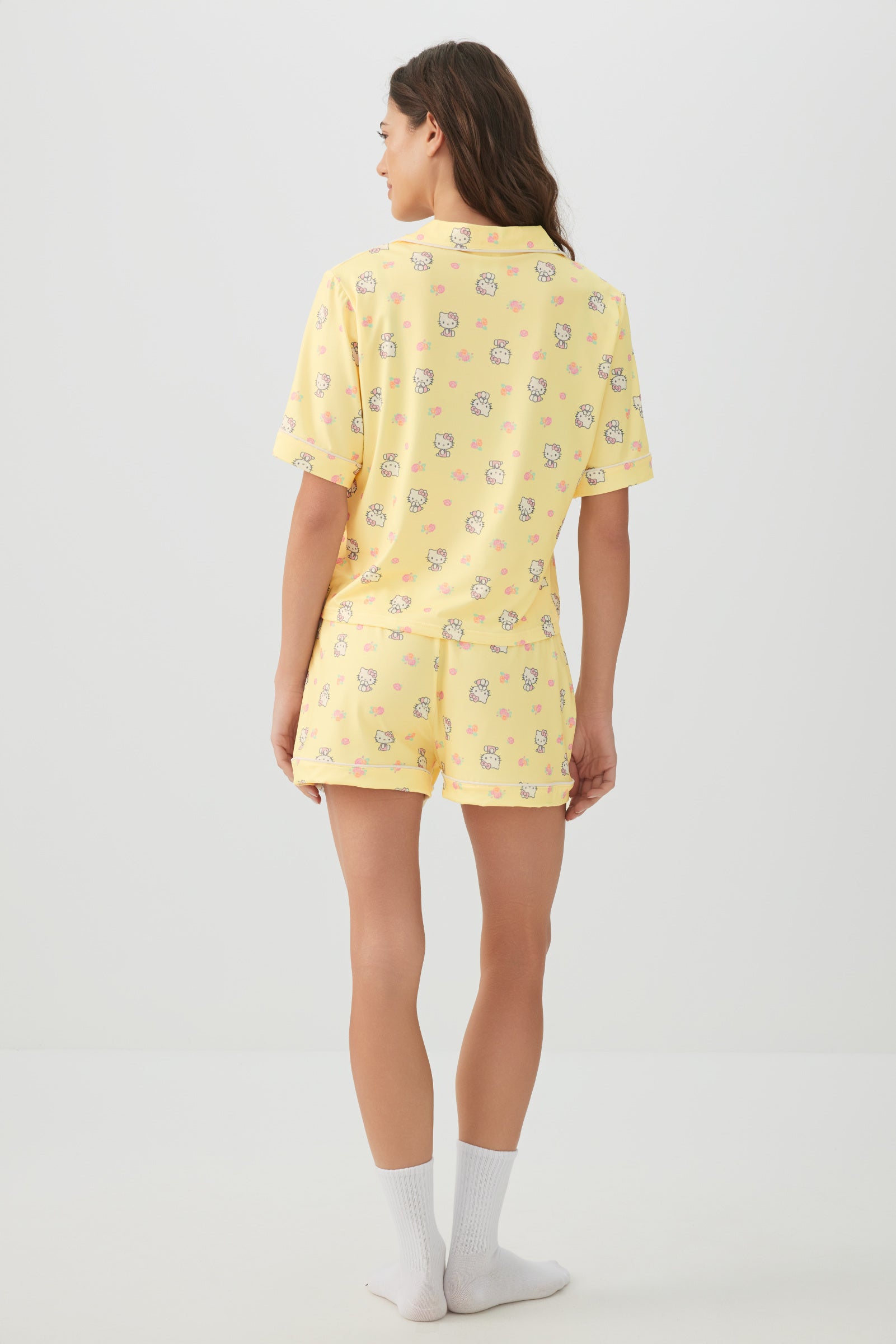 Printed Notch Collar Pajama Set – Ardene
