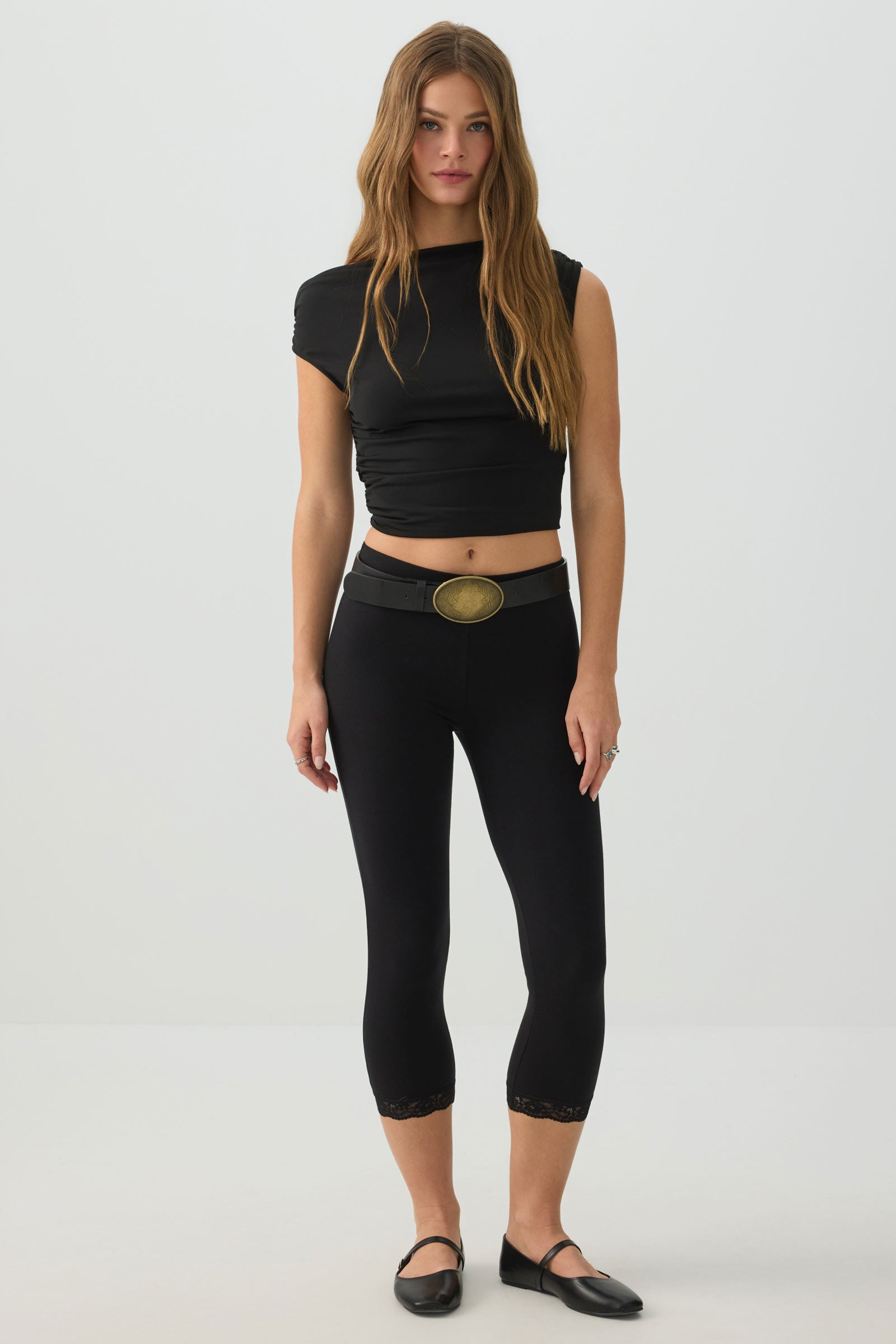 Lace Trim 3/4 Leggings – Ardene