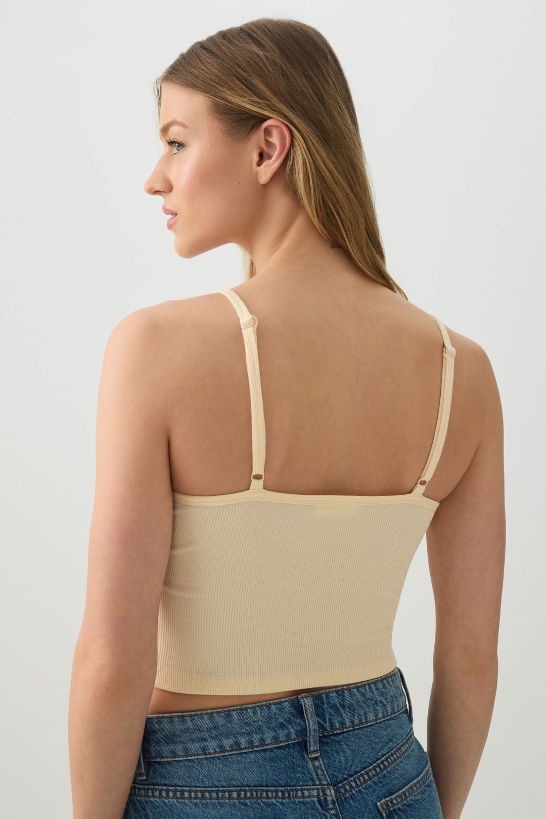 Camisole courte à bretelles ajustables Basic