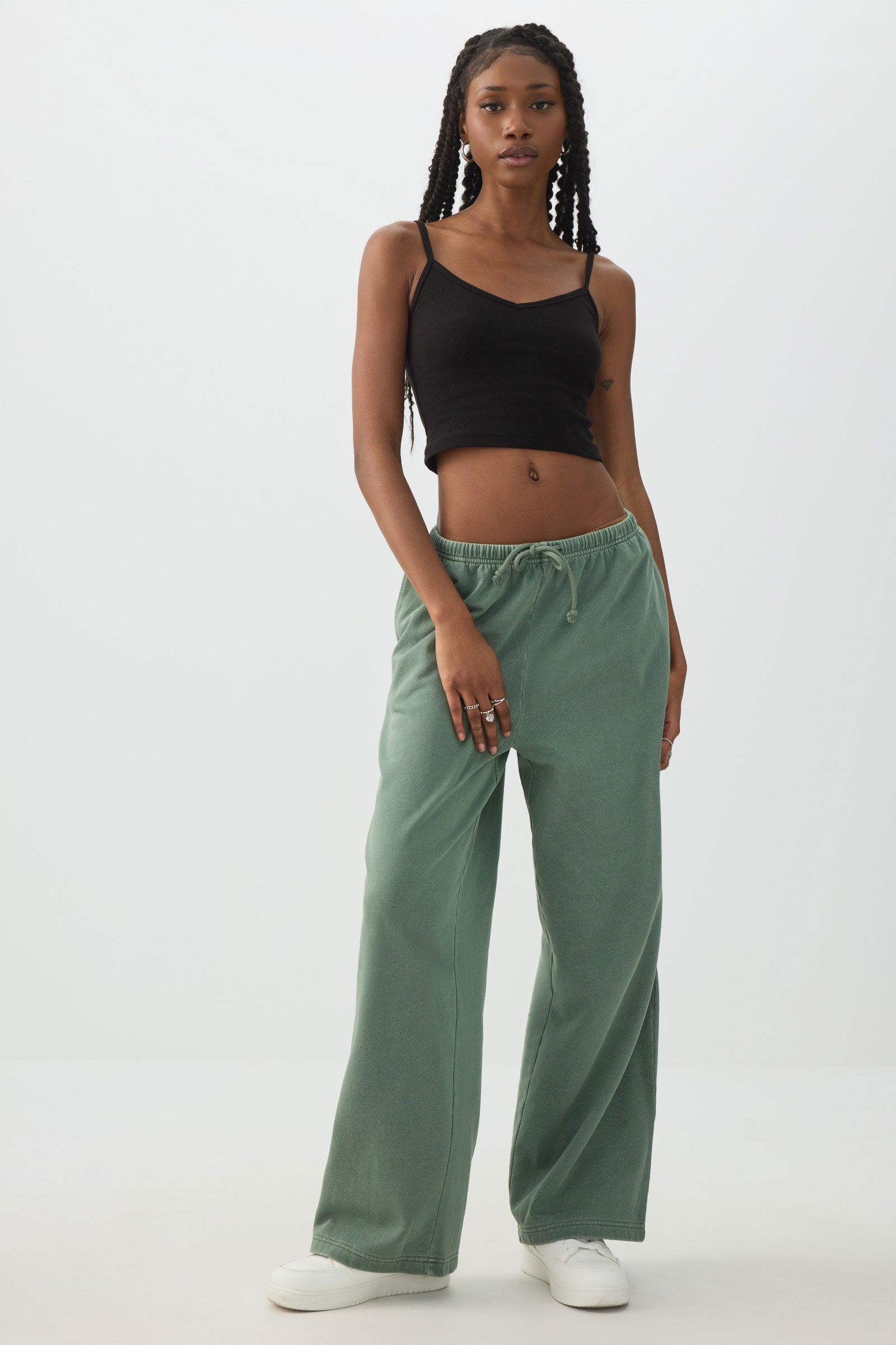 Basic Crop Tank Top with Adjustable Straps – Ardene