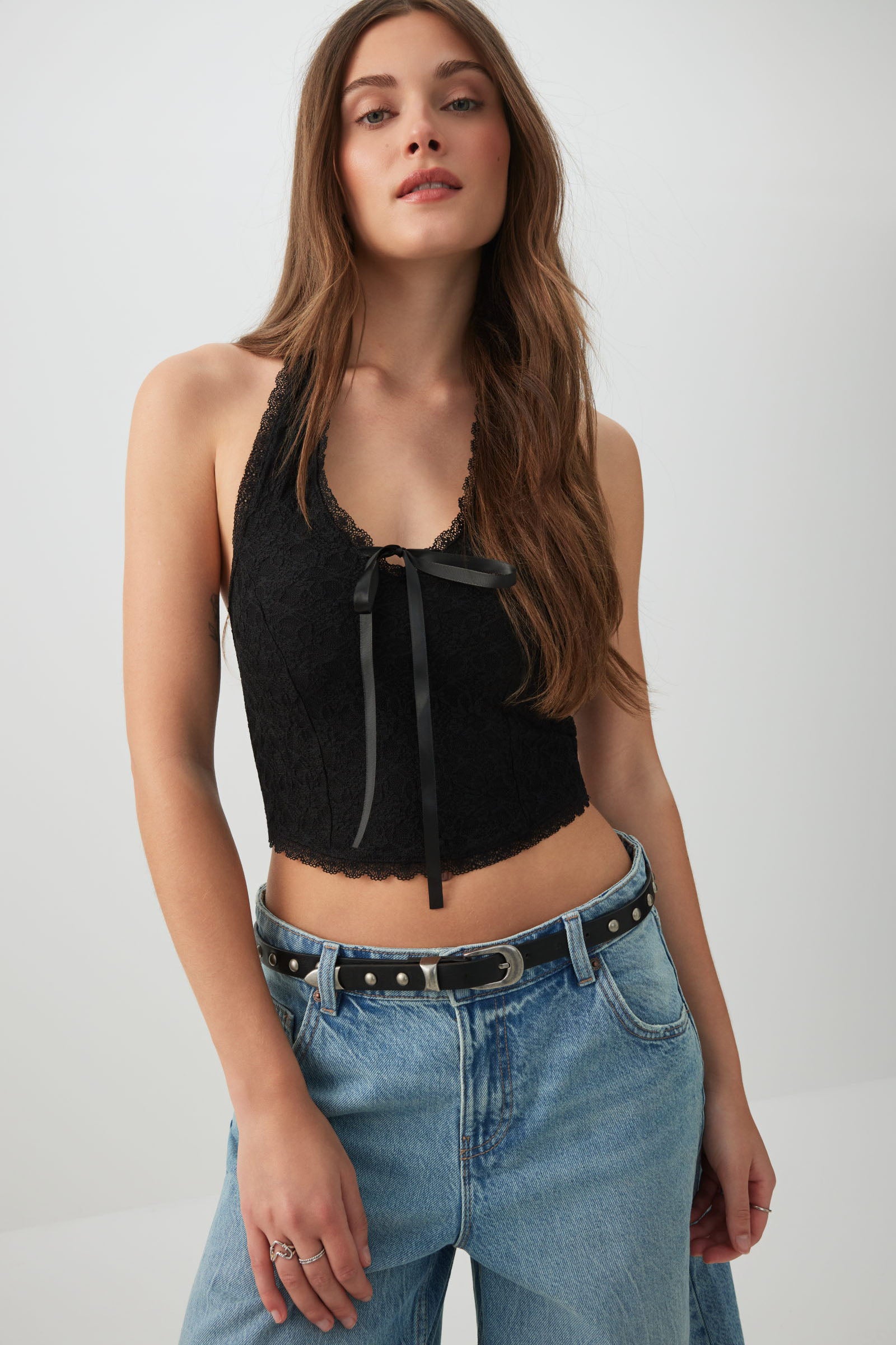 Lace Halter Top with Bow – Ardene