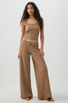 Pantalon fluide en tissu texturé