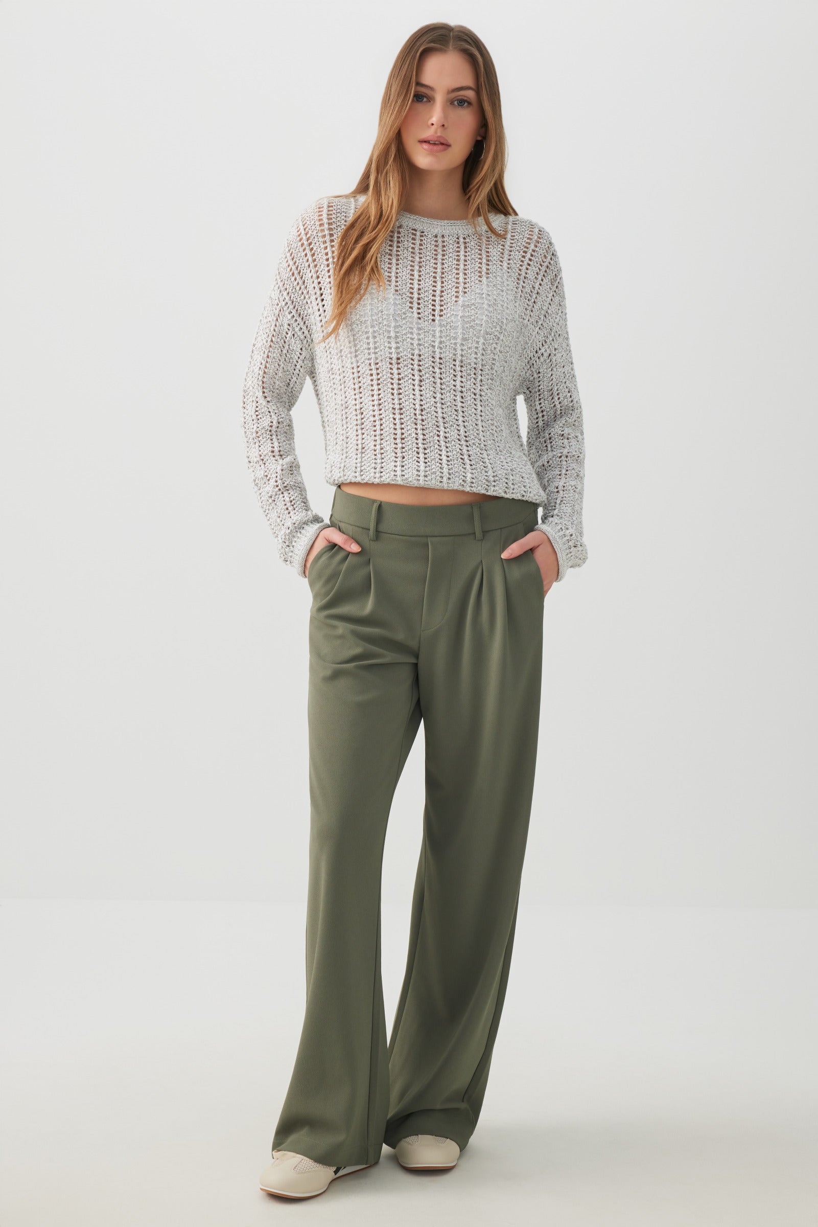 Pleated Pull On Wide Leg Trouser – Ardene