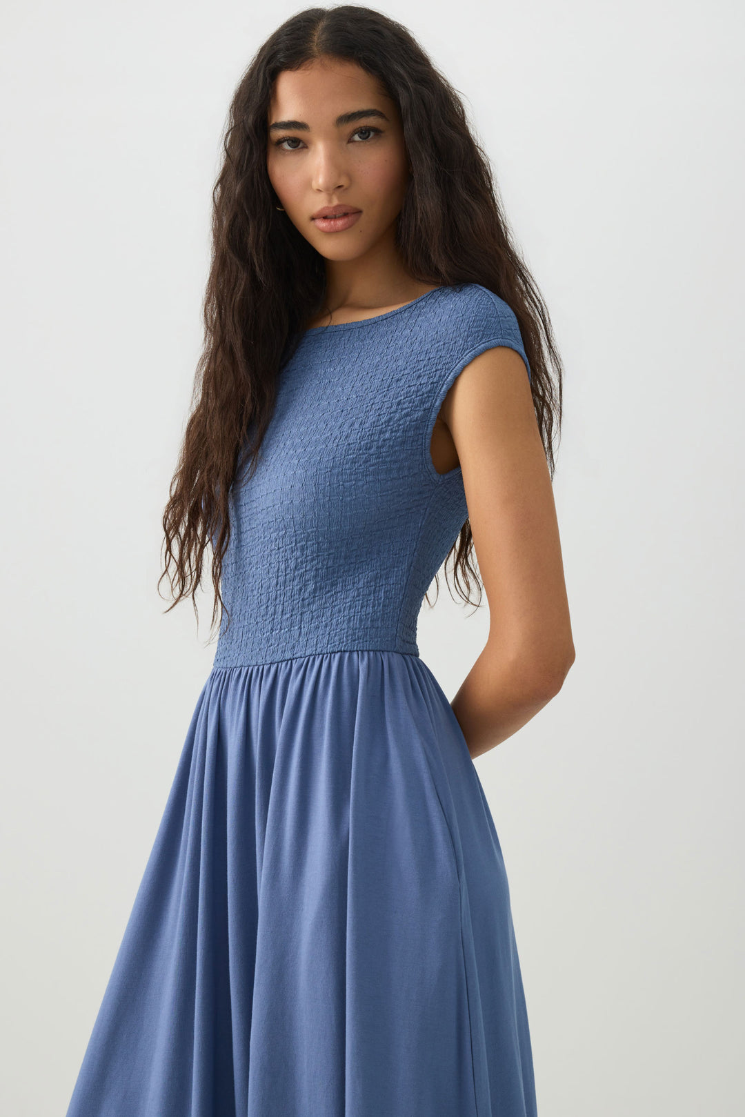 Textured Knit Cap Sleeve Midi Dress