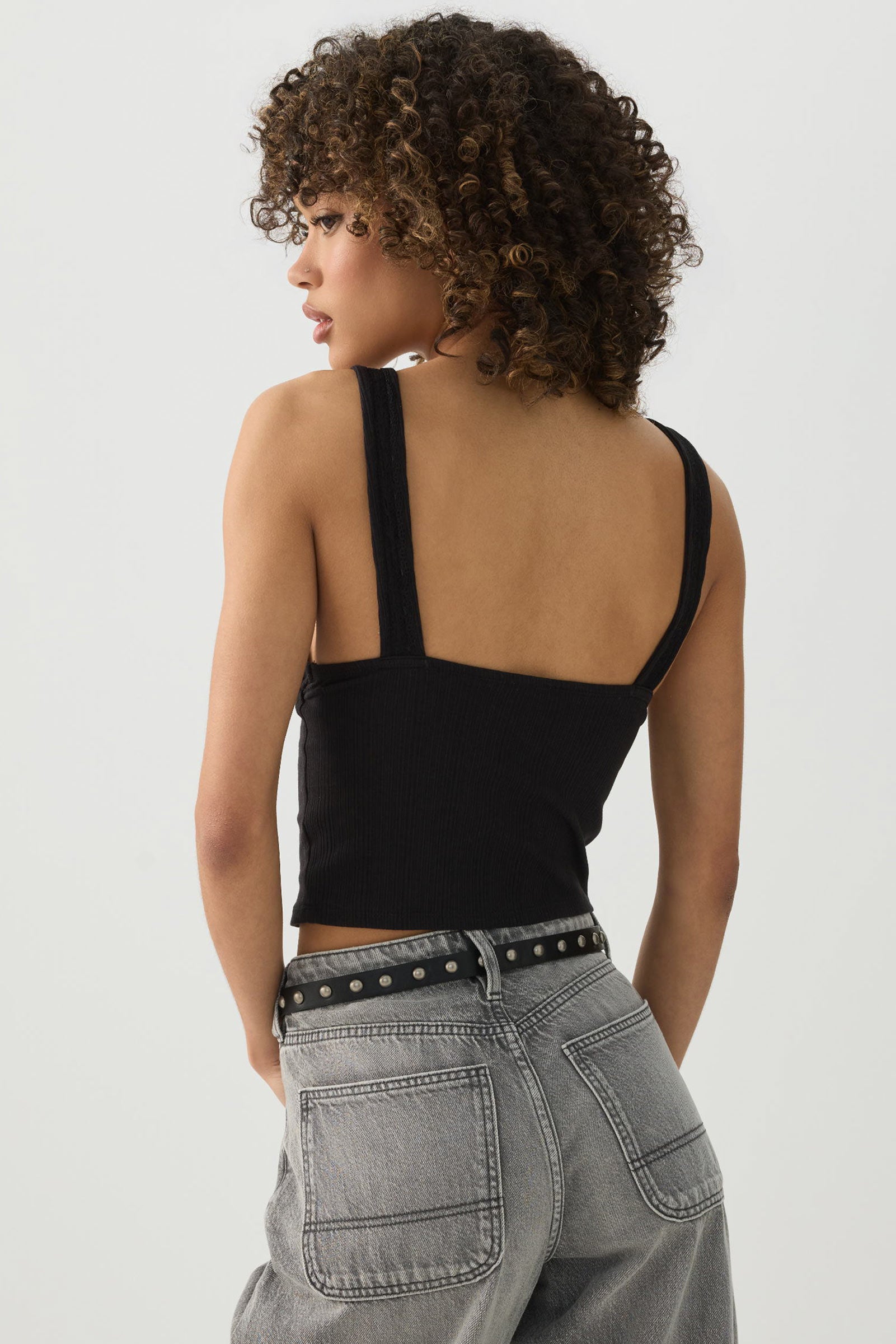 Tie Front Plunge Tank Top – Ardene