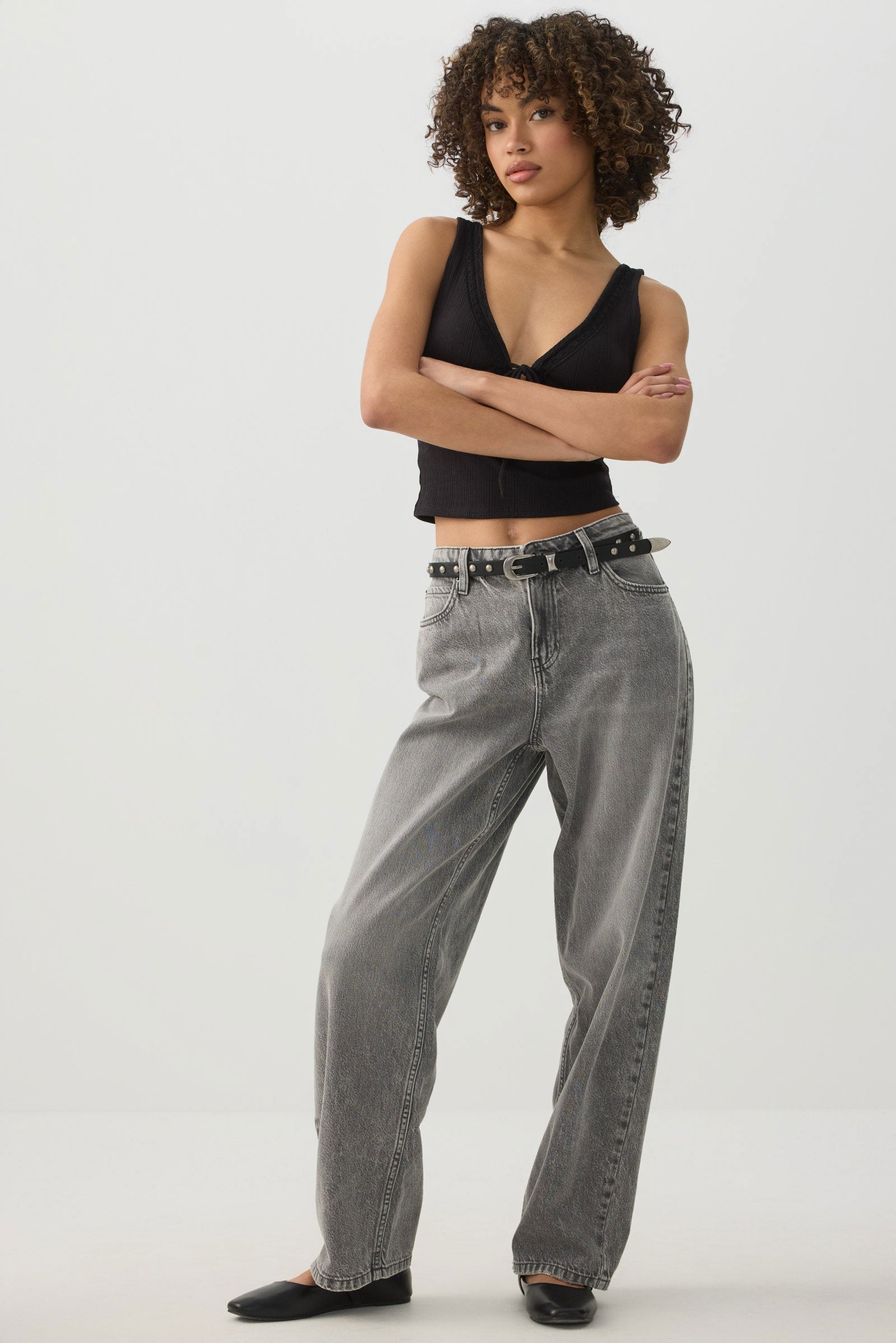 Tie Front Plunge Tank Top – Ardene