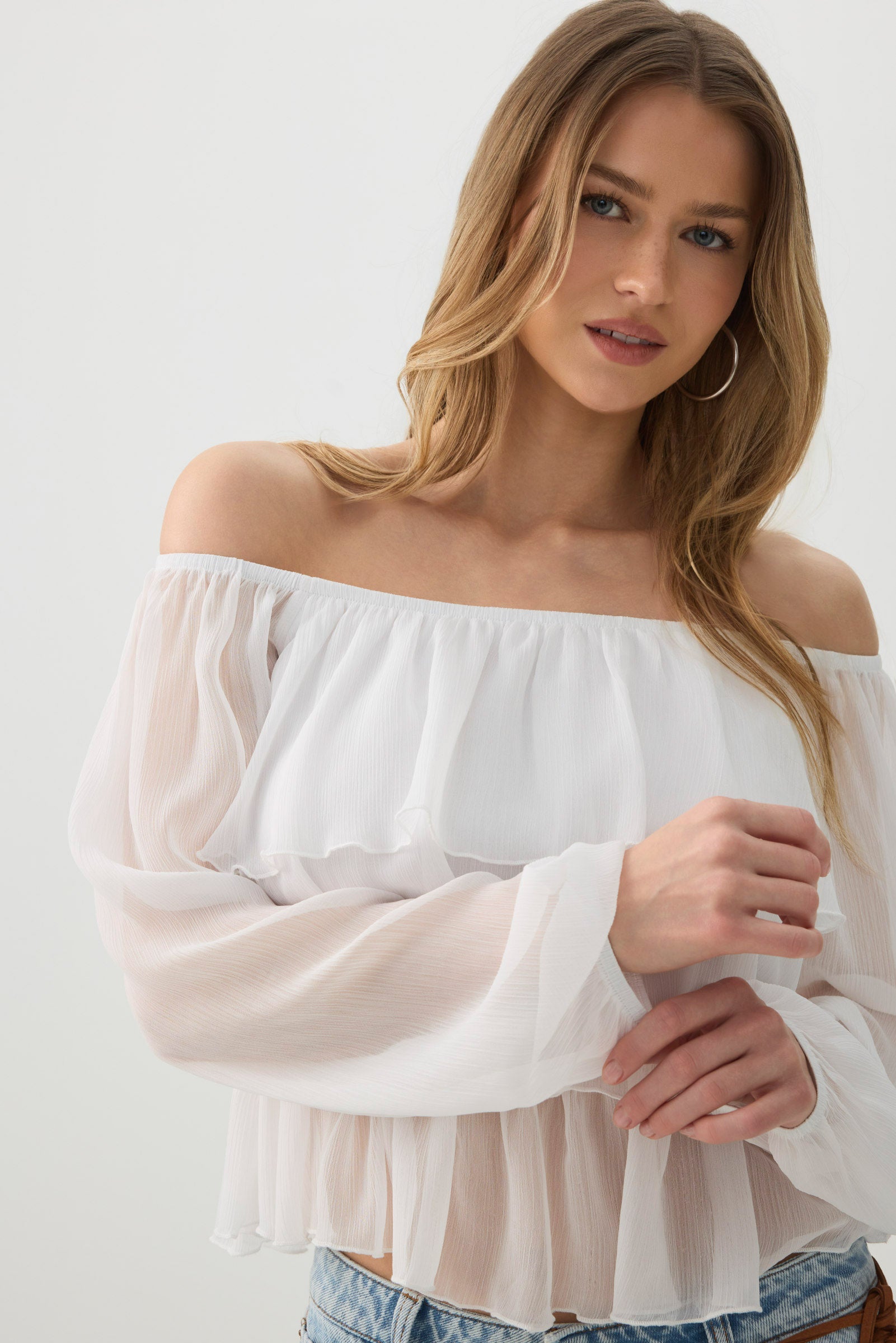 Off Shoulder Tiered Blouse – Ardene
