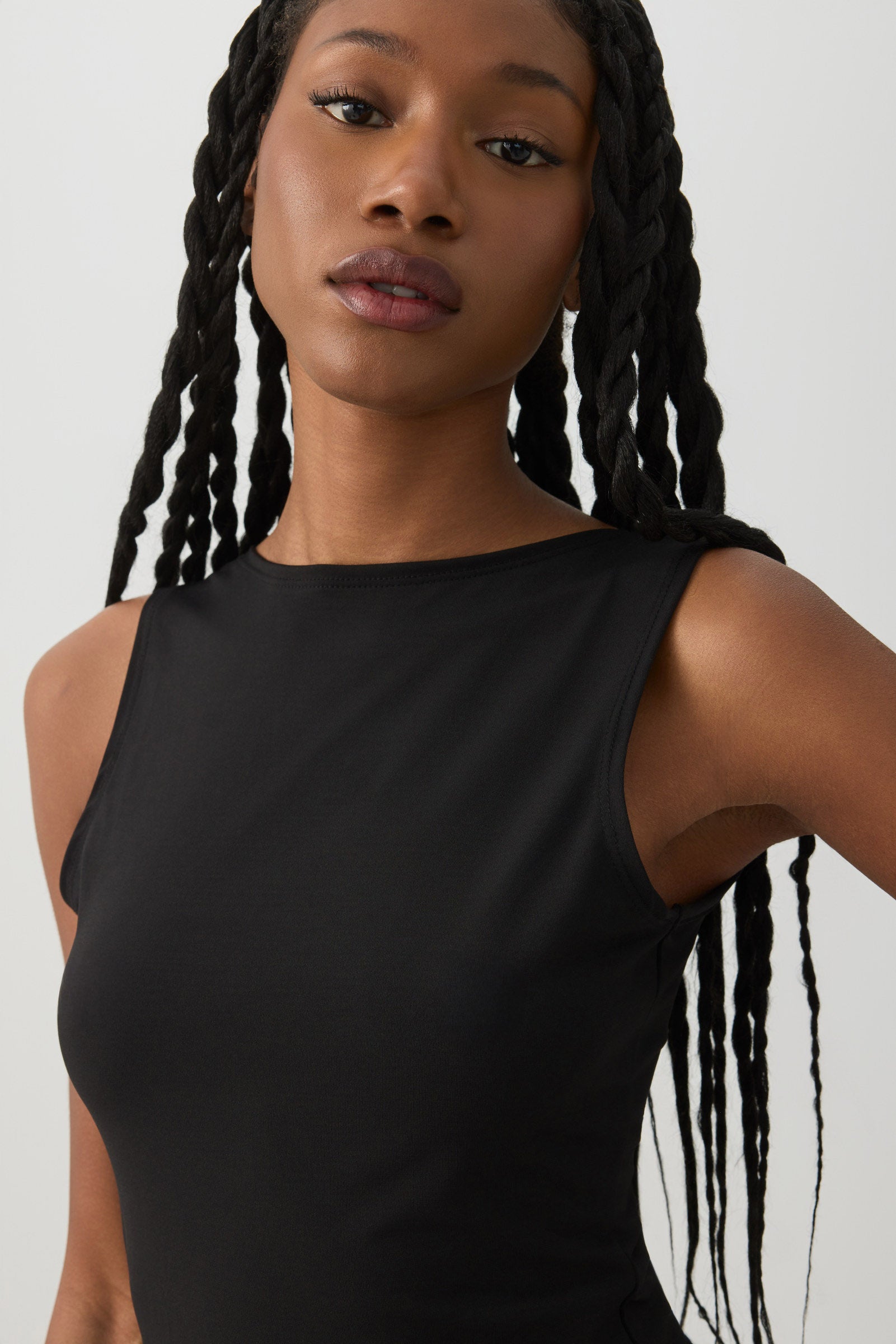 Back Bow Sleeveless Top – Ardene