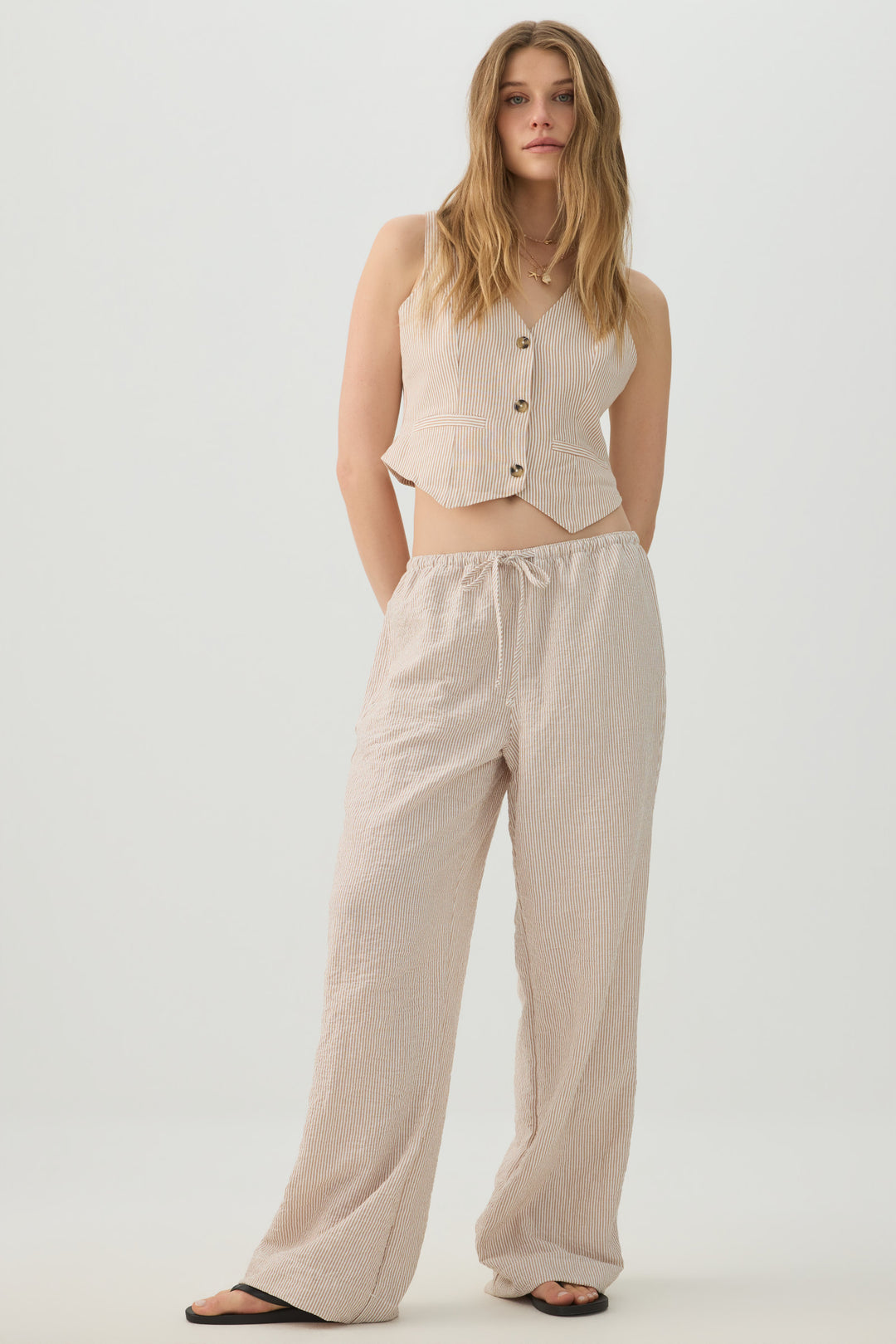 Crop Sleeveless Vest