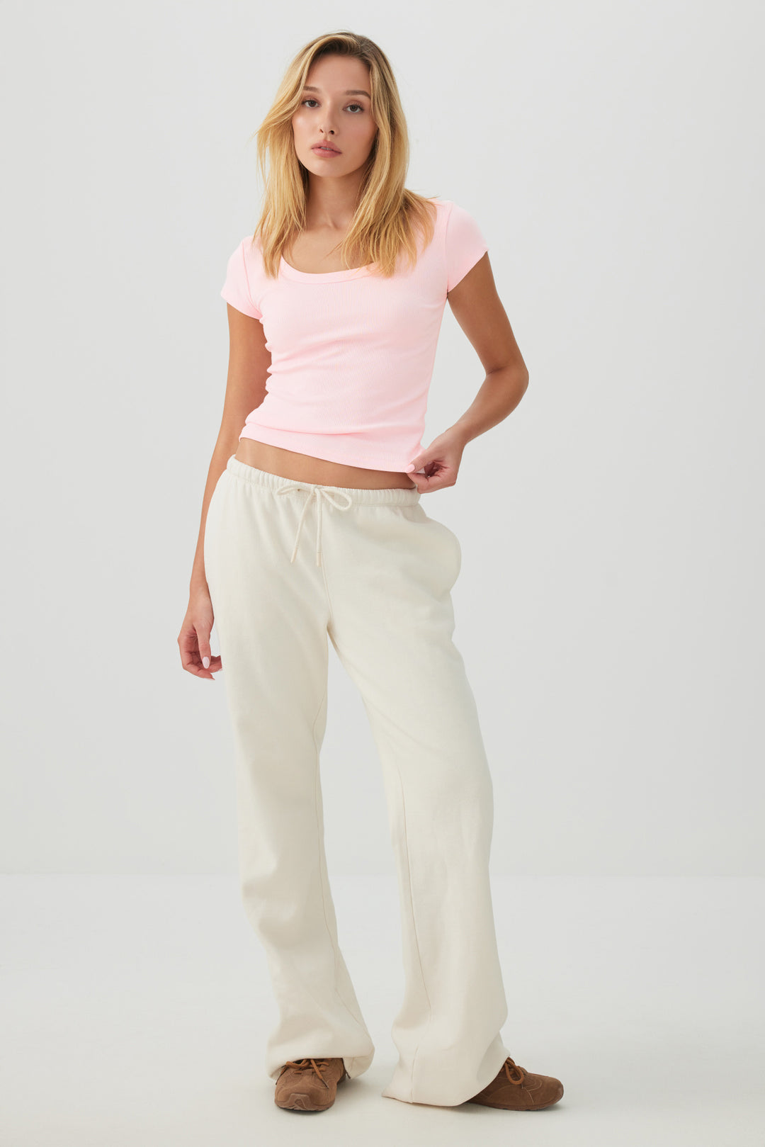 Fine Rib Scoop Neck Crop T-Shirt