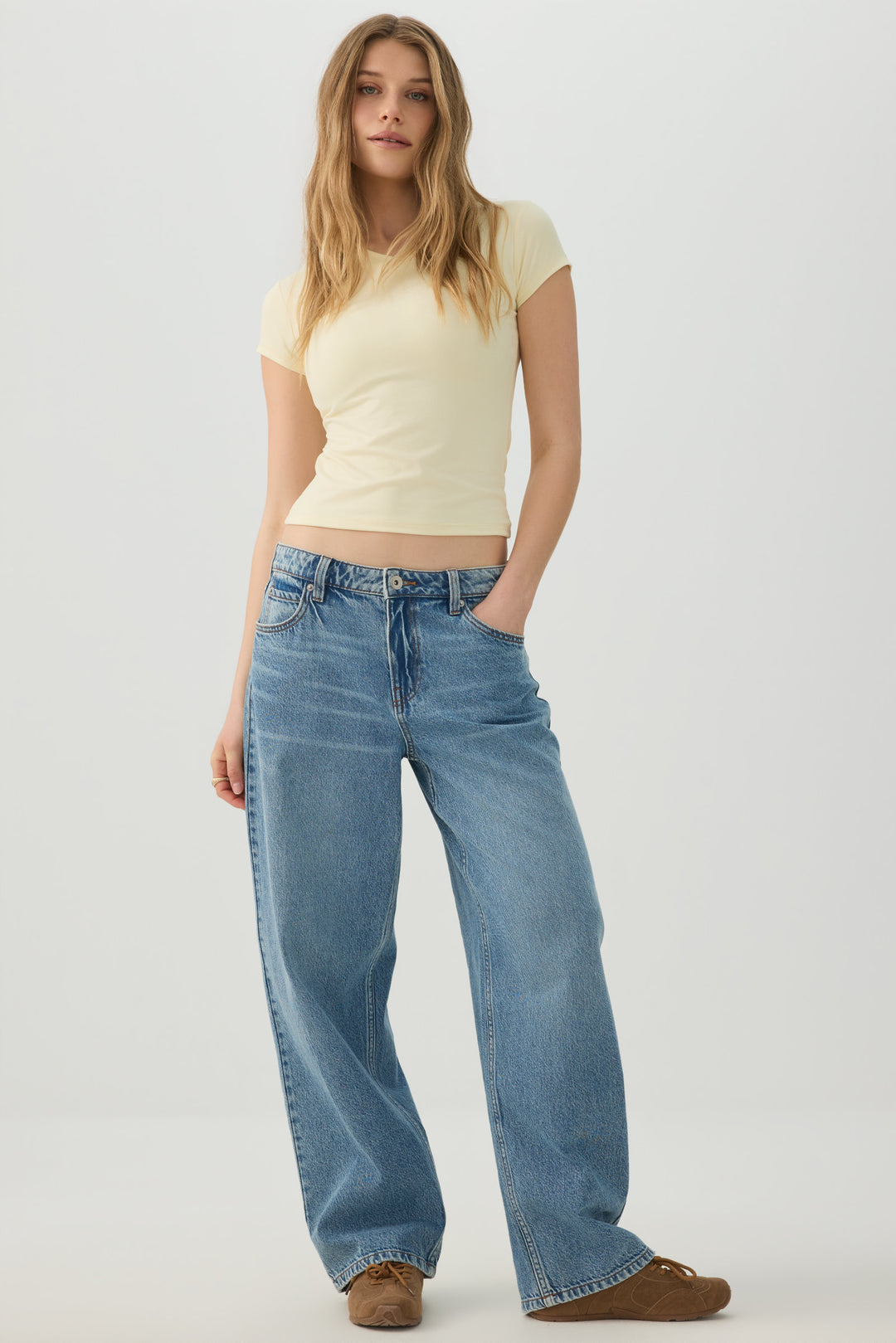 V-Neck Cropped T-Shirt