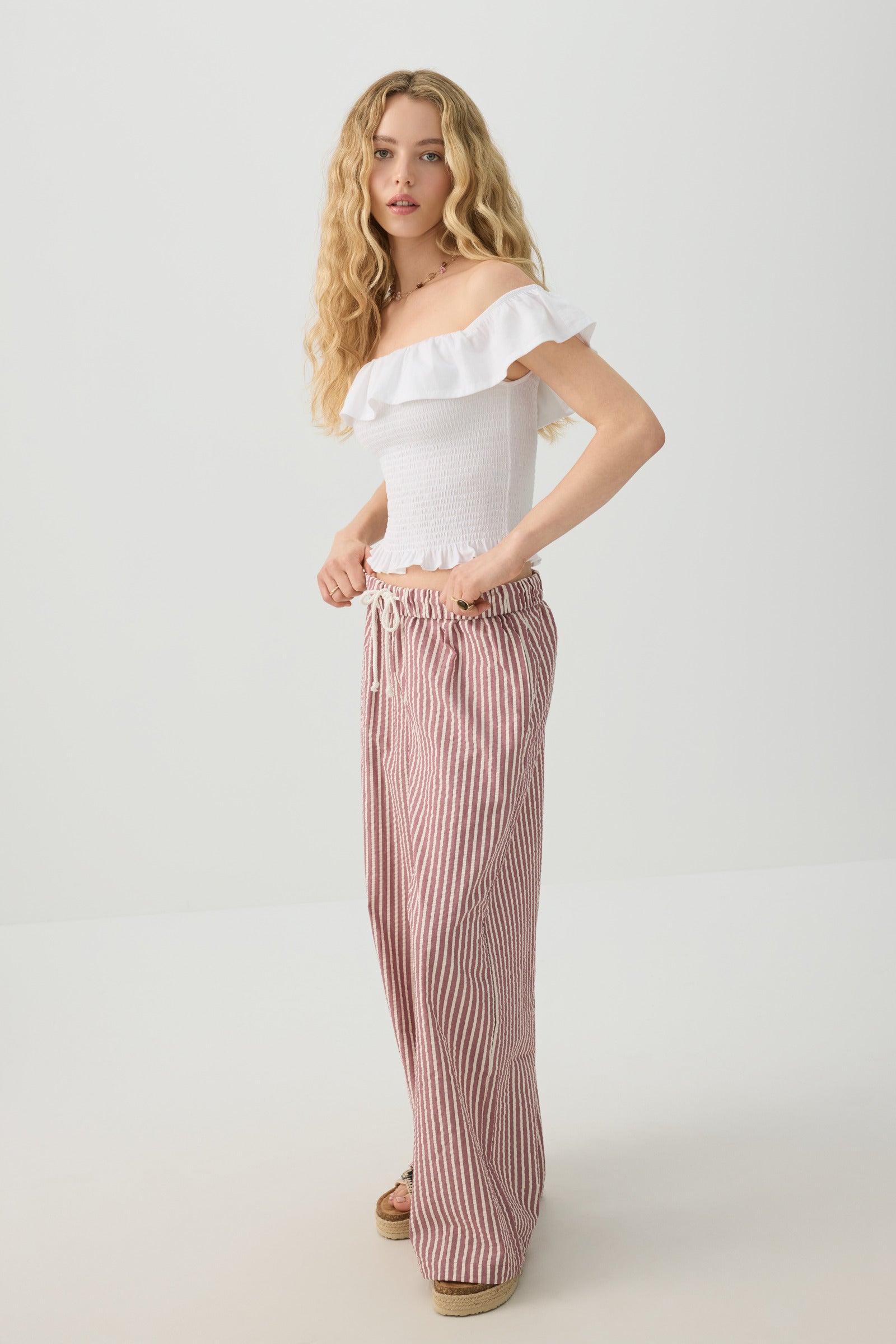 Smocked Off-Shoulder Top – Ardene