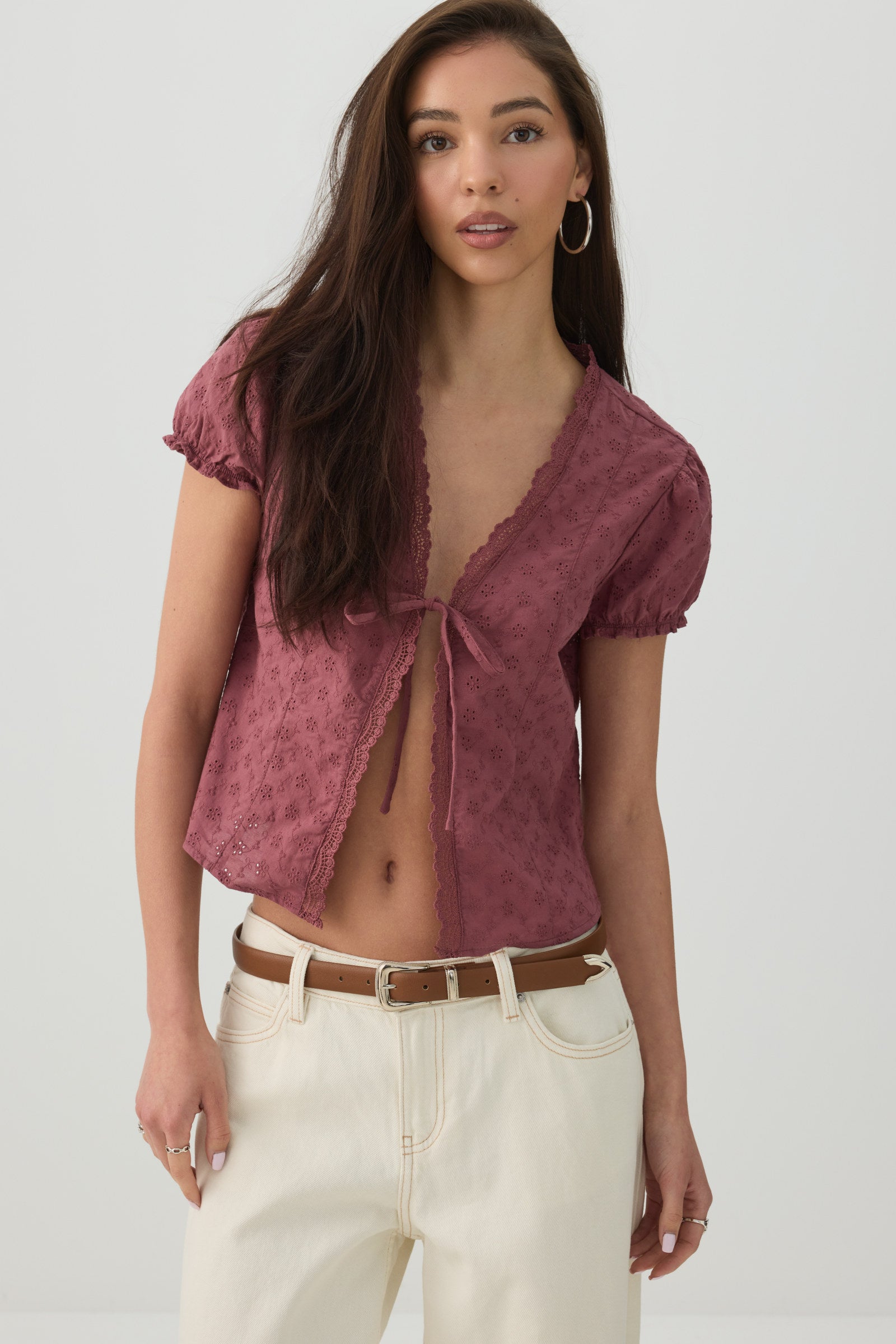 Eyelet Tie Front Top – Ardene