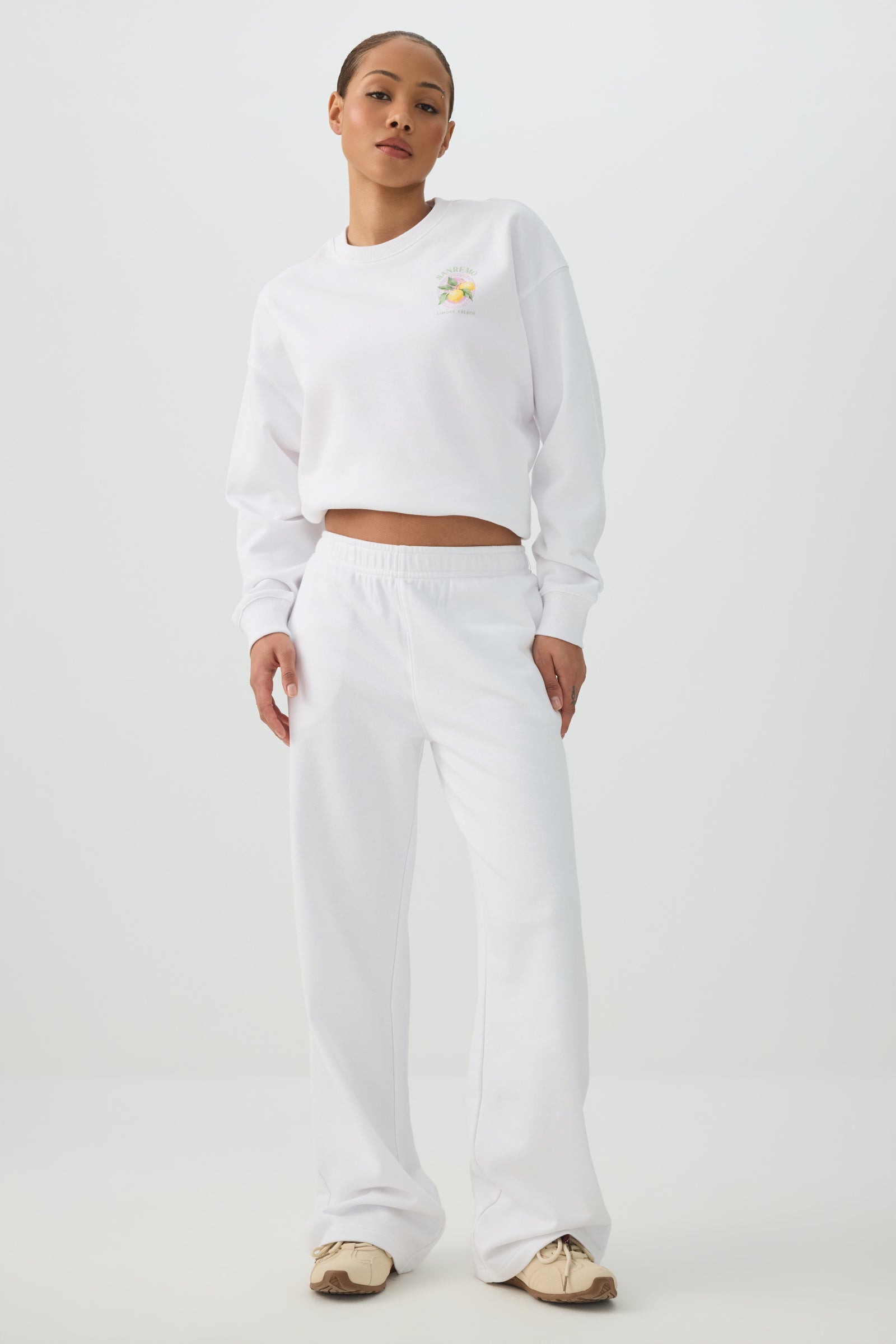 AM ATHLETIC MASTER ホワイト　トレーナー French Terry Crew Neck Sweatshirt – Ardene