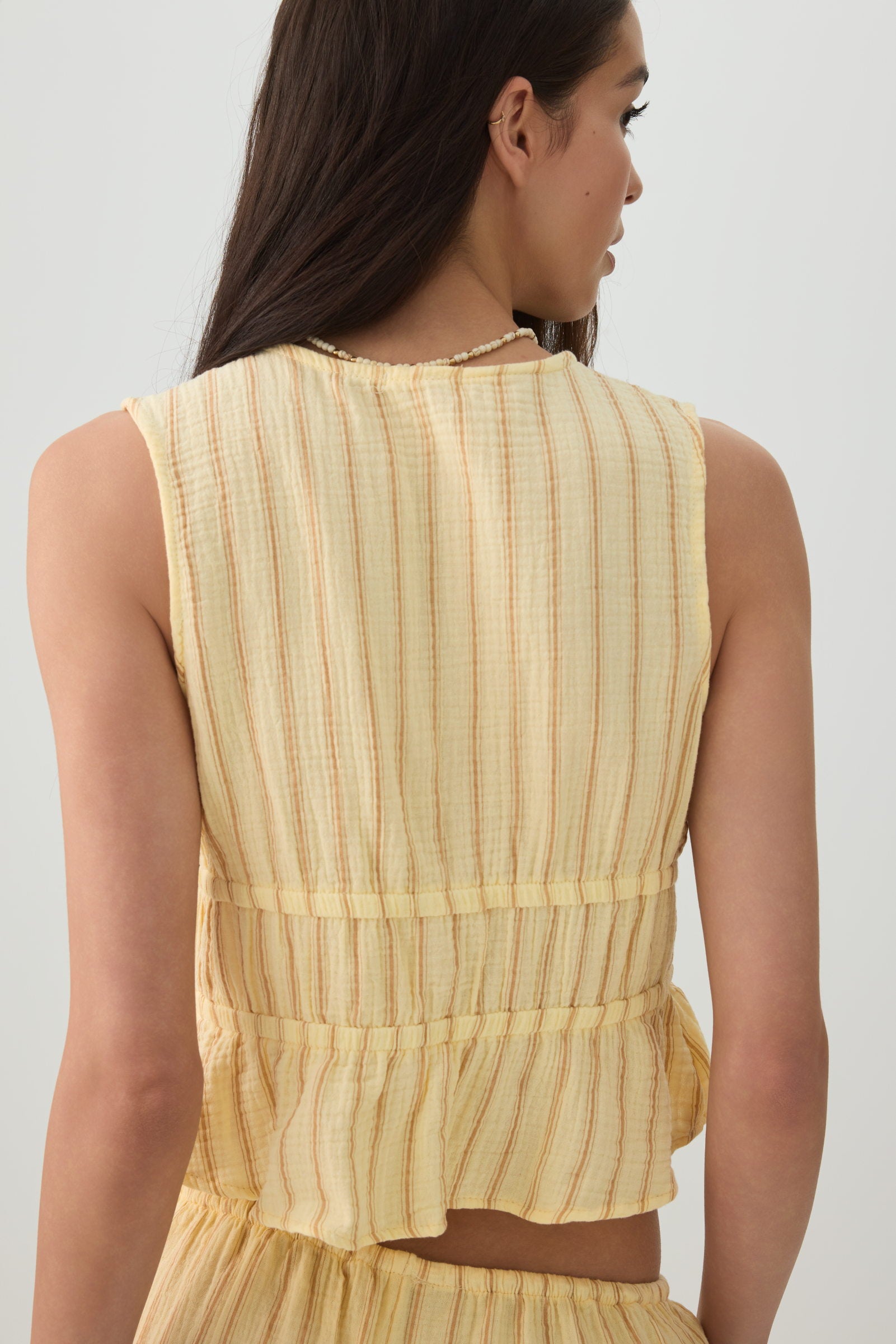 Gauze Tie-Front Top – Ardene