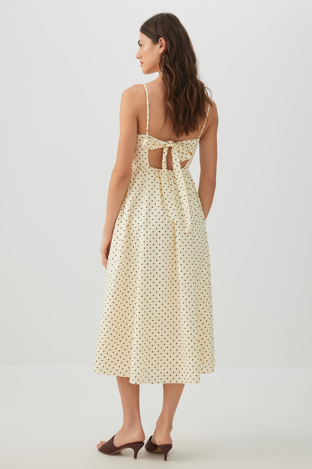 Robe midi à encolure cœur en popeline