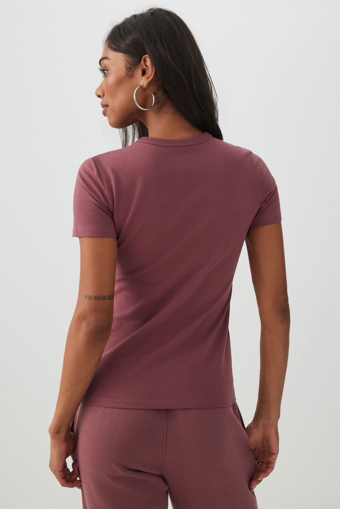 Basic Fitted Short Sleeve T-Shirt