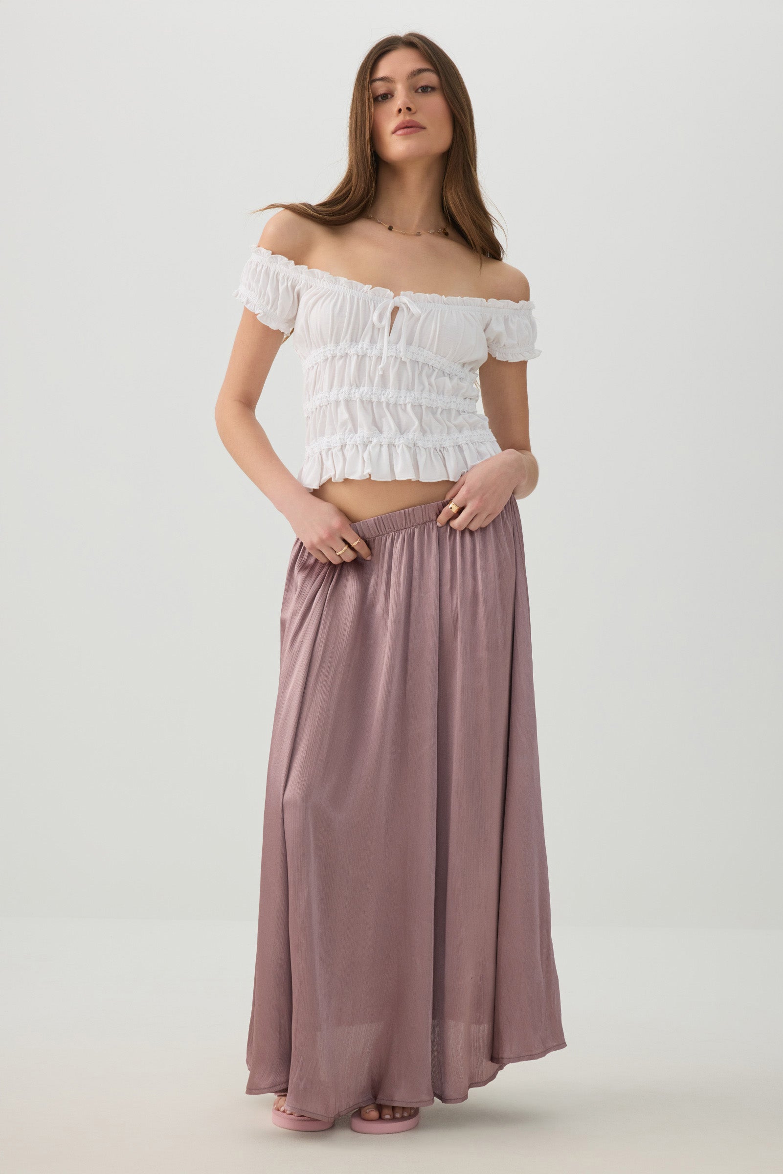 Crinkled Satin Maxi Pleated Skirt – Ardene