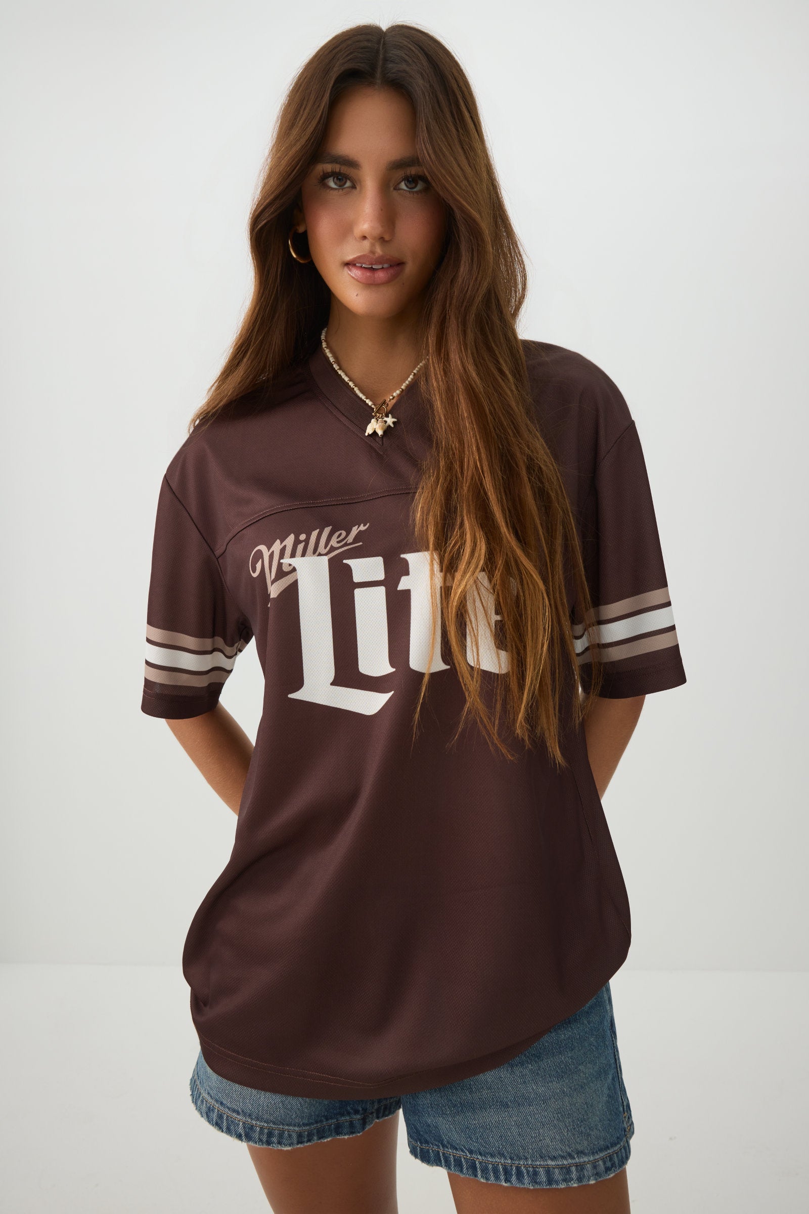 イベントにSalsation Wear V-Tshirt LIGHT BROWN Miller Light Oversized Sport T-Shirt | Ardene