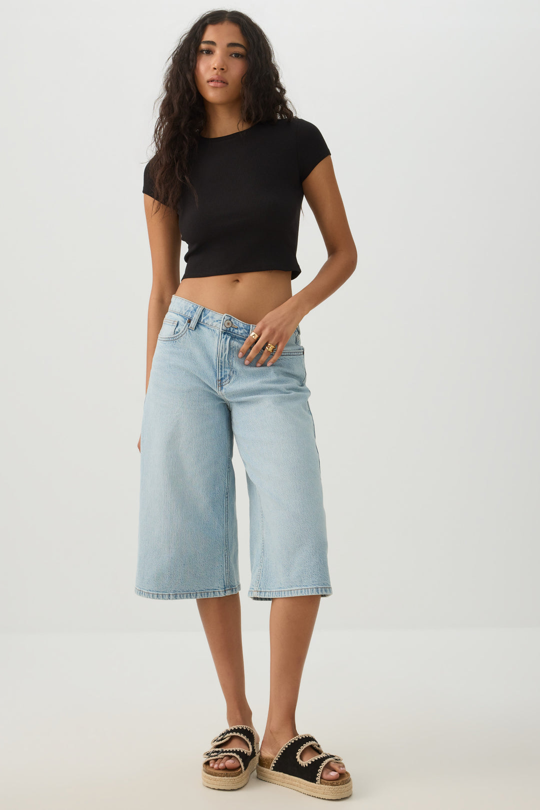 Rib Crew Neck Crop T-Shirt