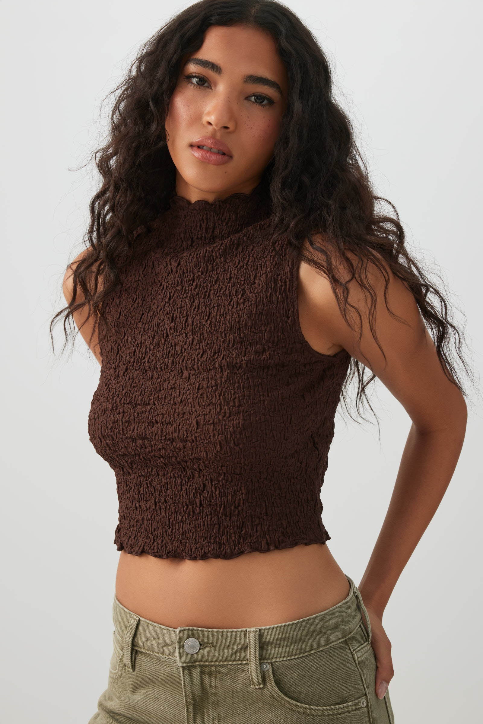 Textured Mock Neck Tank Top – Ardene