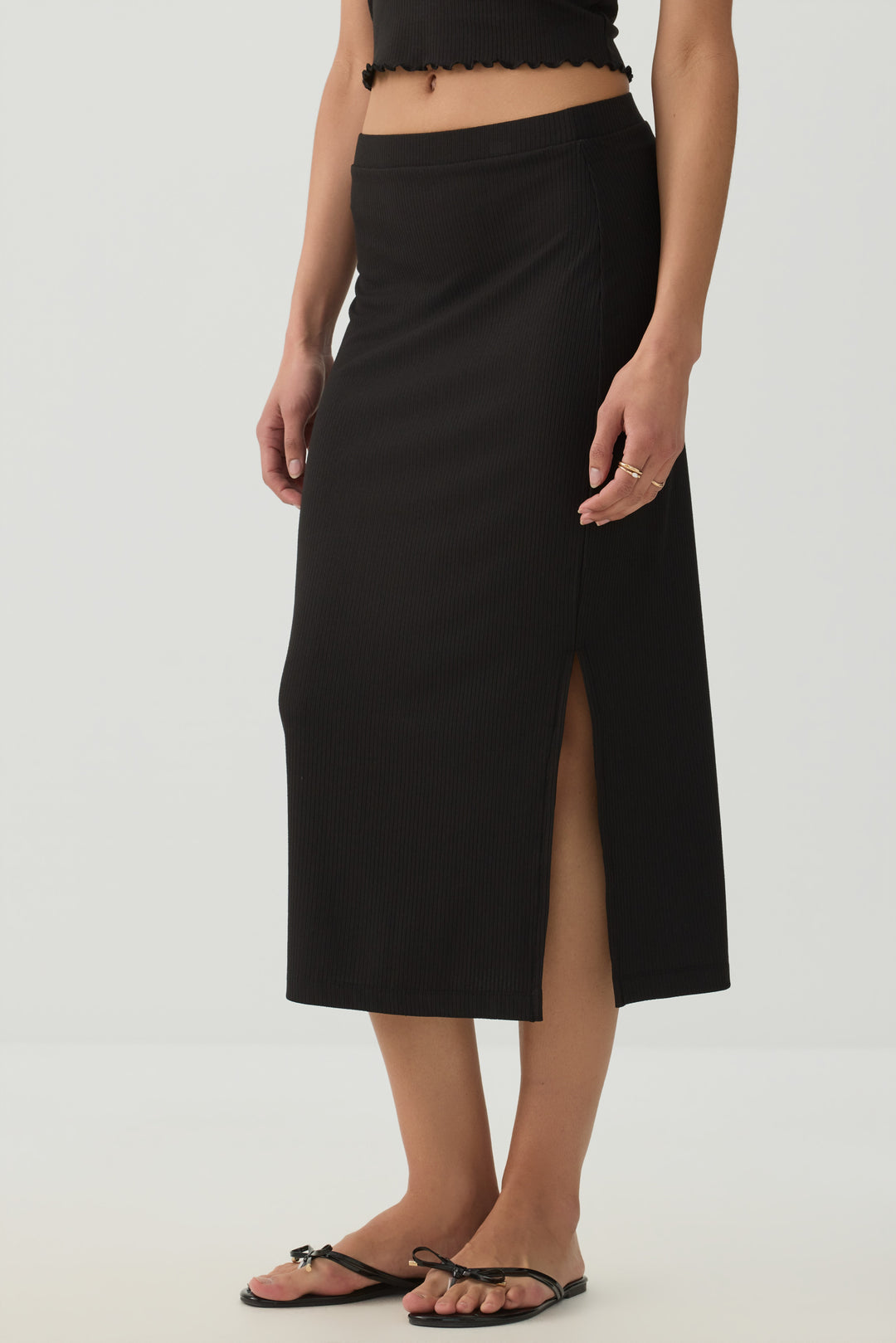 Midi Rib Side Slit Skirt