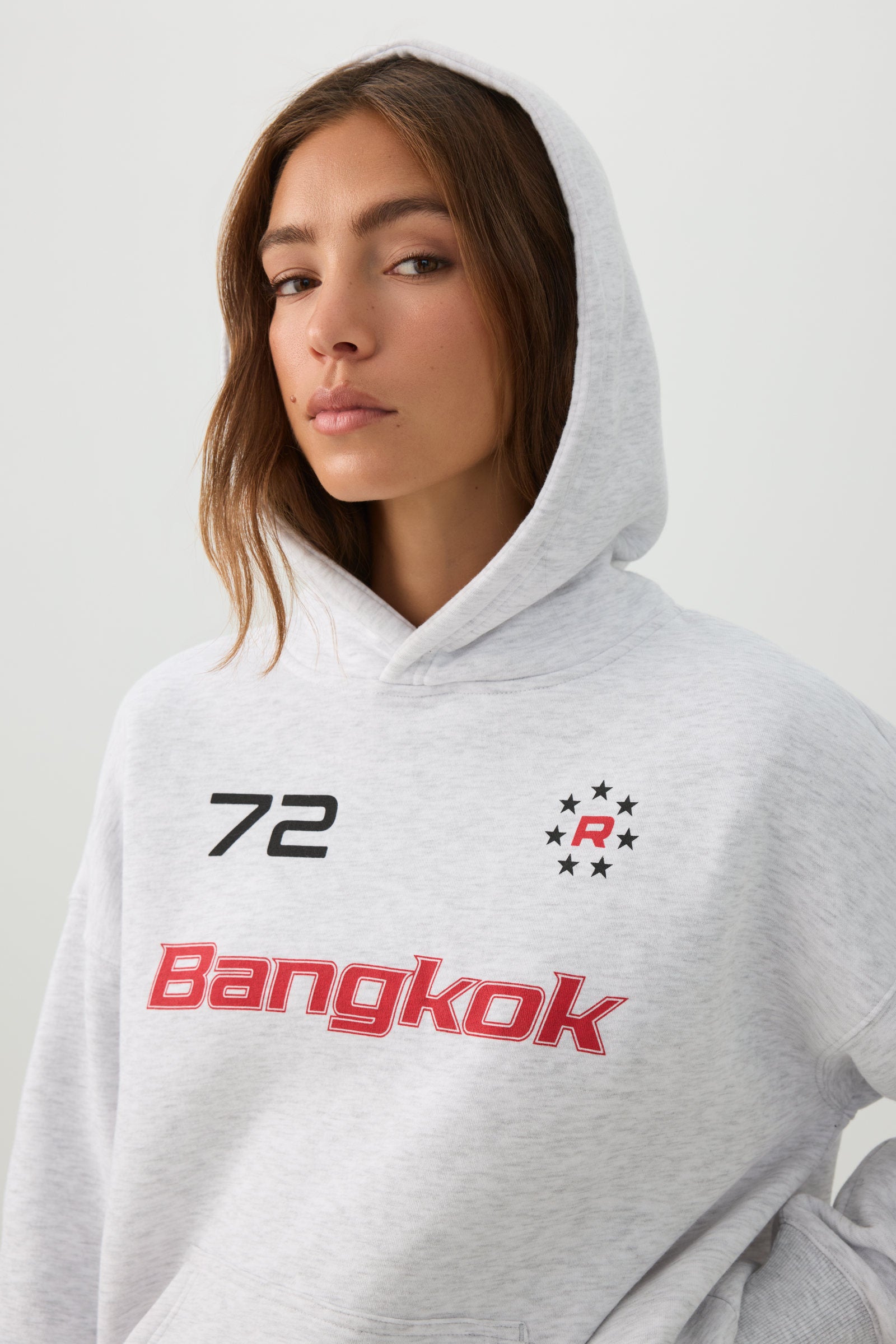 Oversized Graphic Hoodie – Ardene
