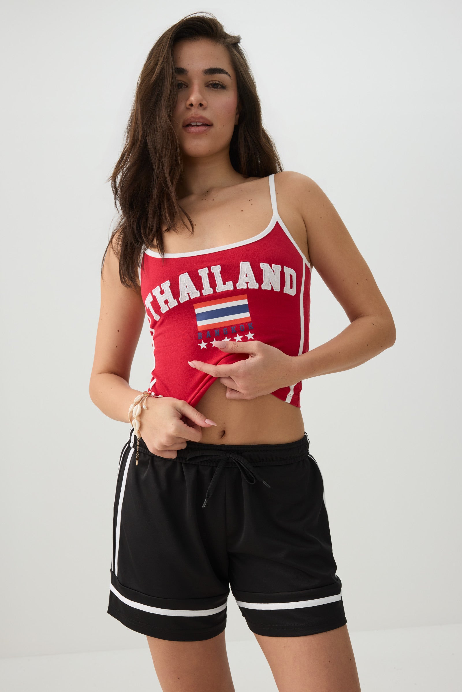トップス theredthread message tank red Contrast Trim Thailand Tank Top | Ardene