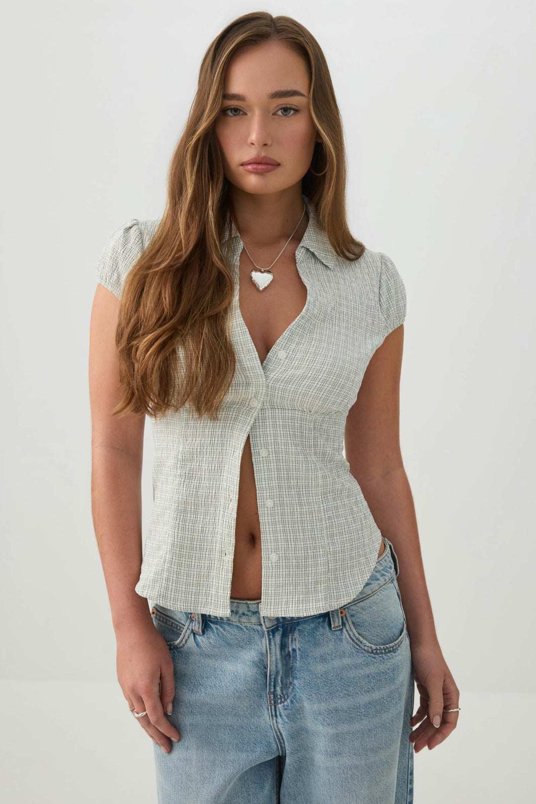 Short Sleeve Fitted Blouse