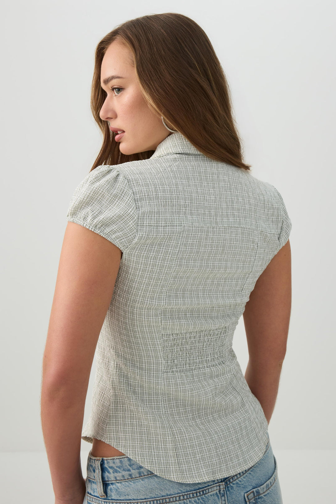 Short Sleeve Fitted Blouse
