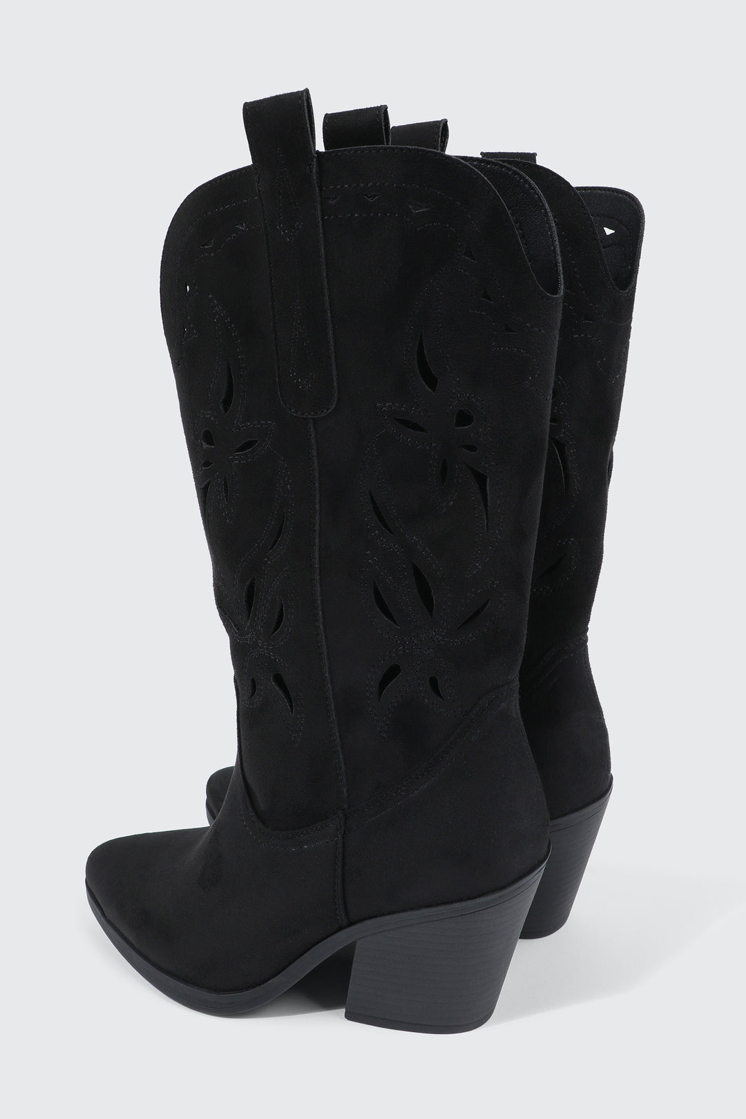 Bottes de cowboy à fleurs découpées