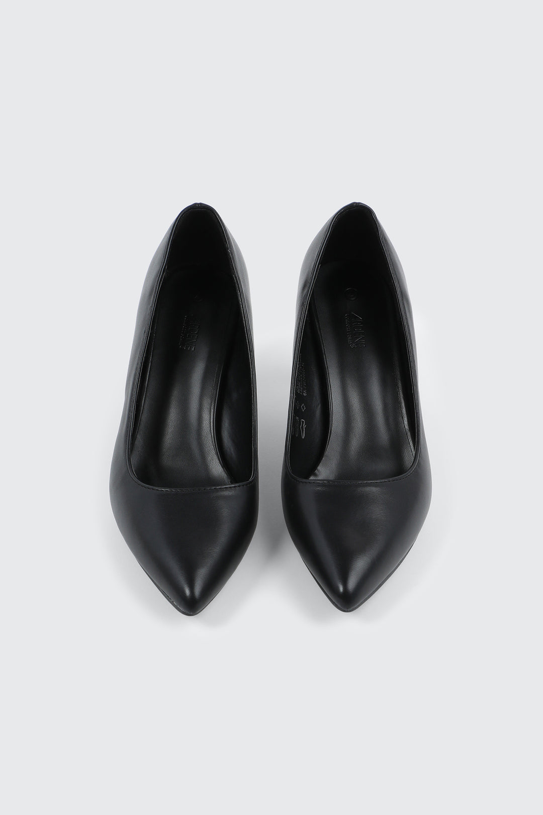 Escarpins à talon aiguille