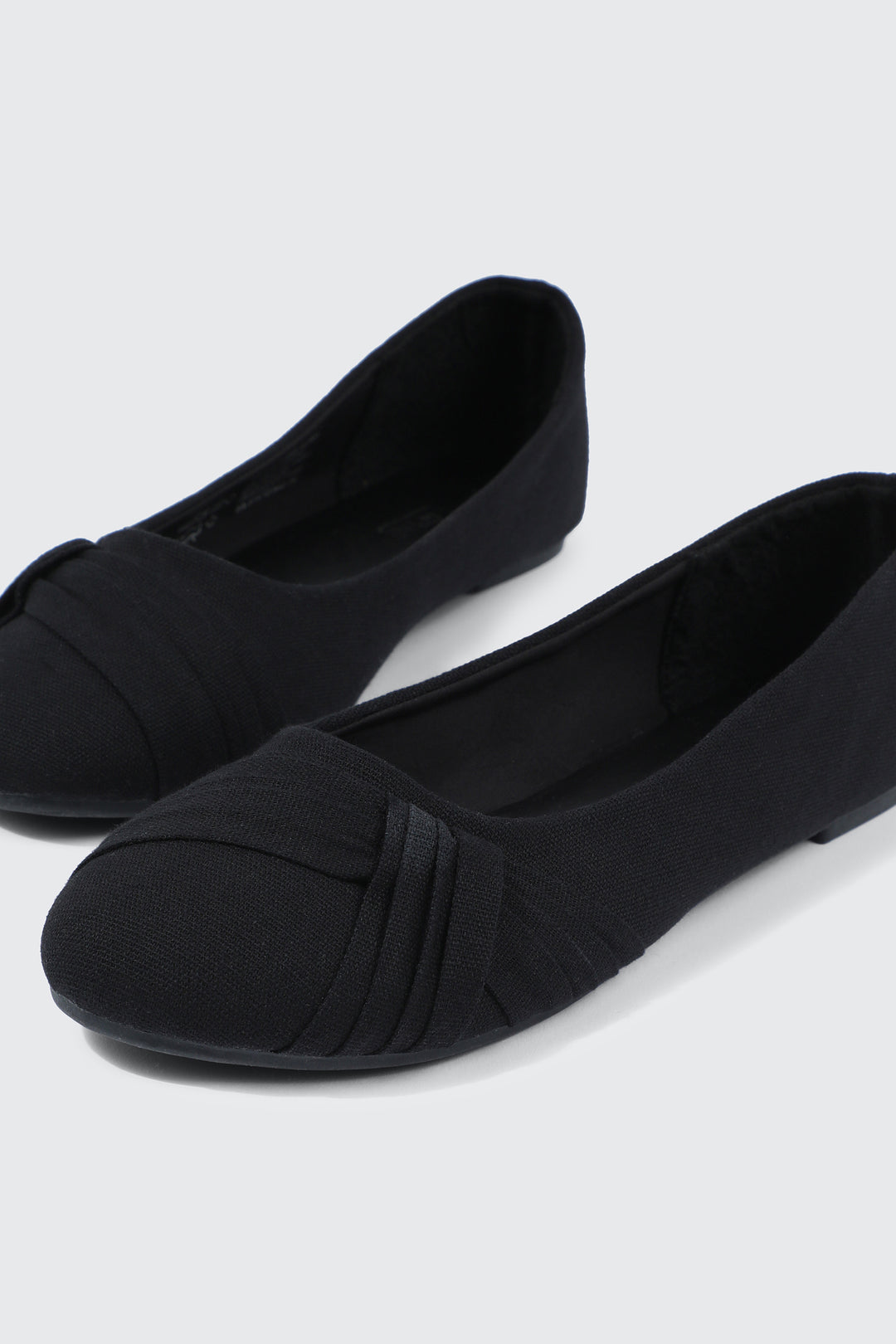 Ballerines plissées à bout rond