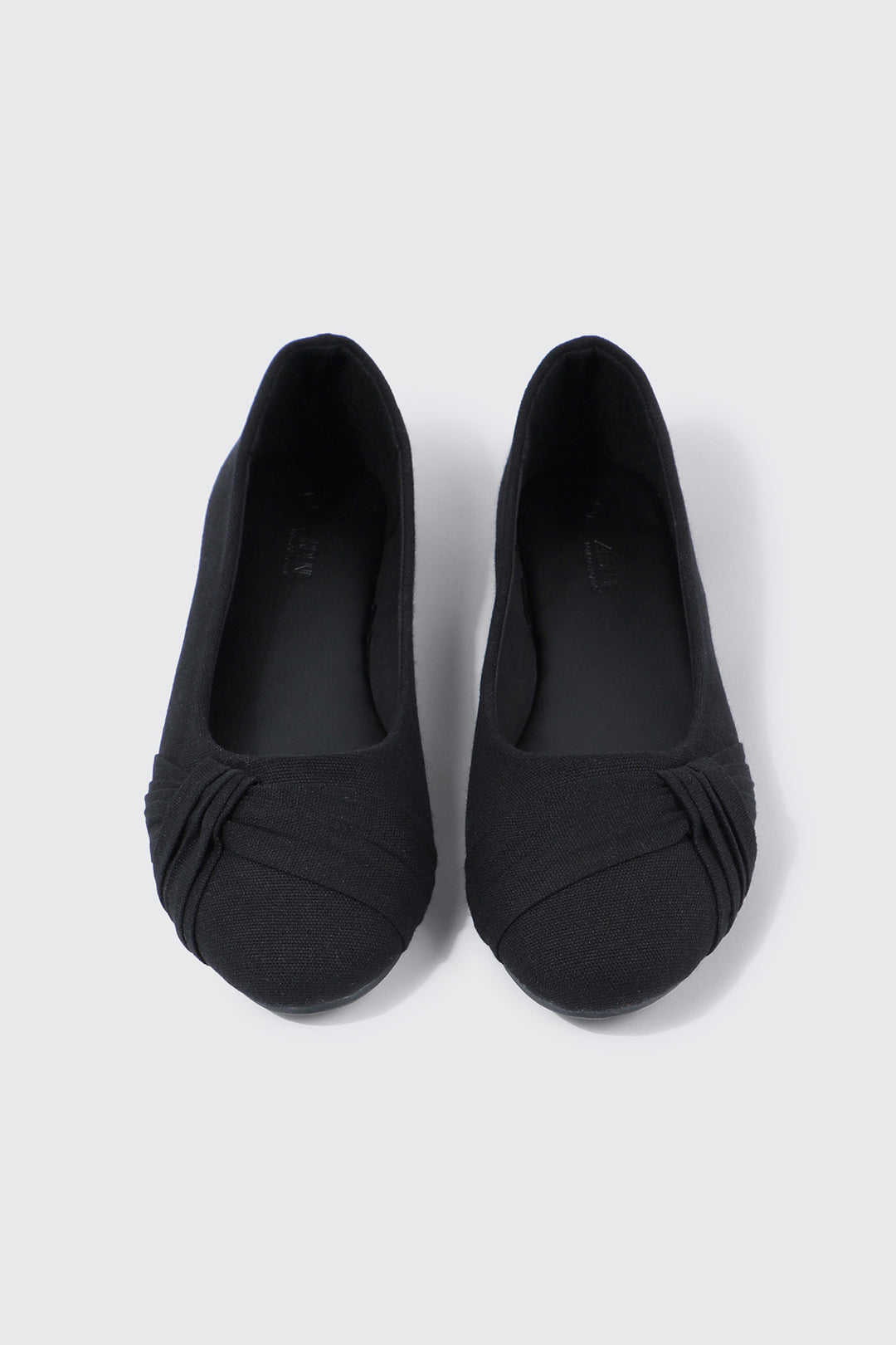 Ballerines plissées à bout rond