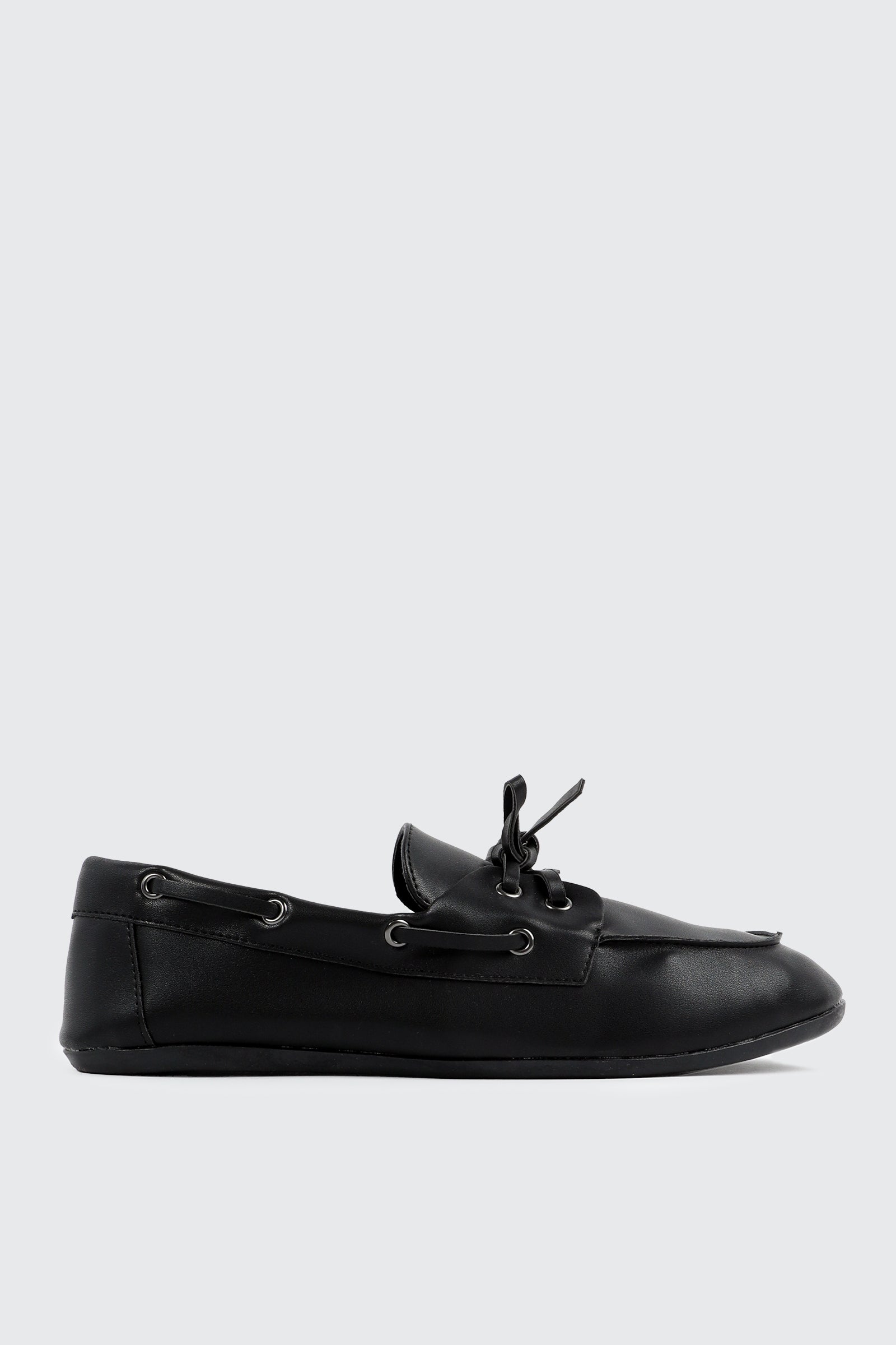 Faux Leather Boat Shoes – Ardene