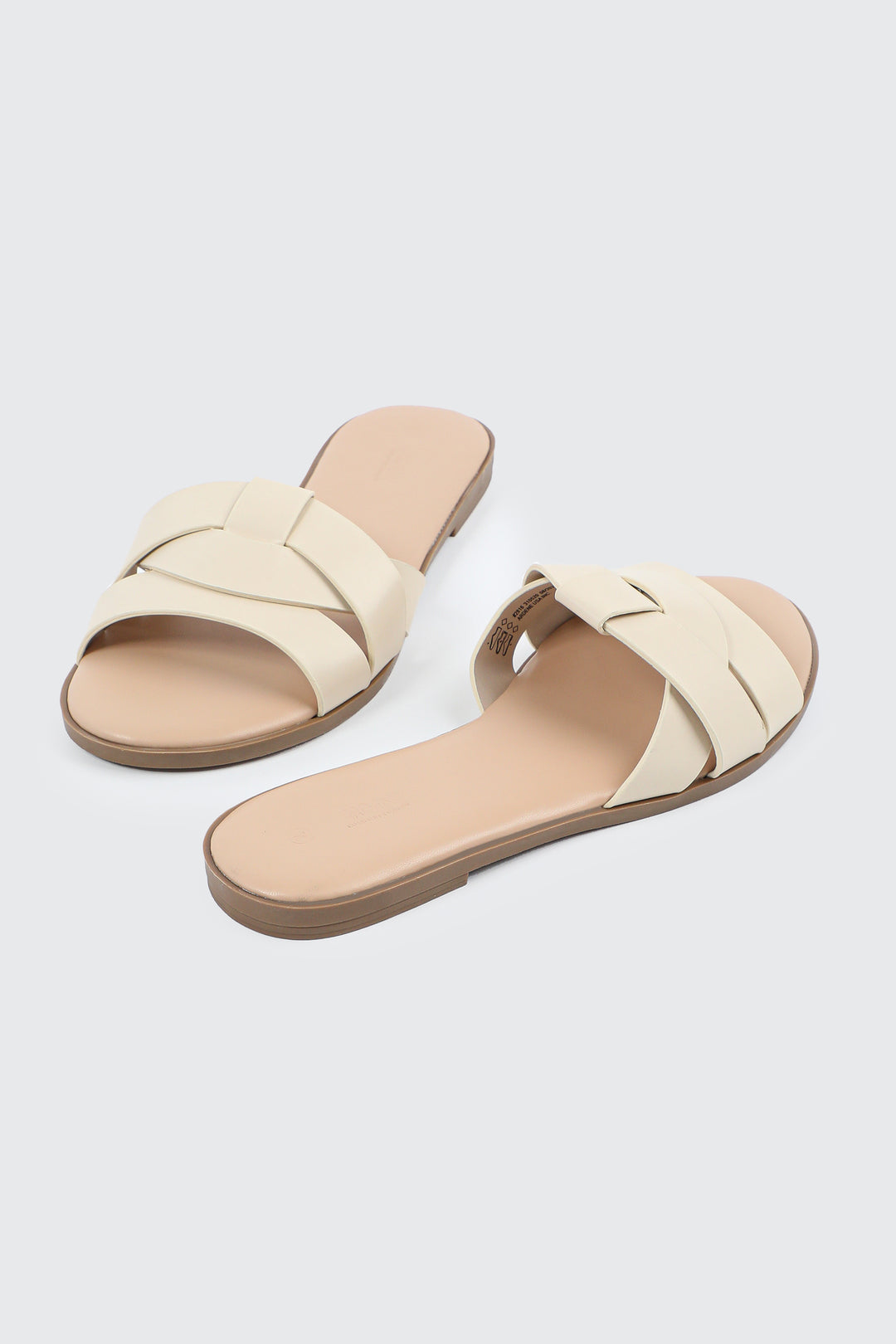 Braided Vamp Flat Sandals