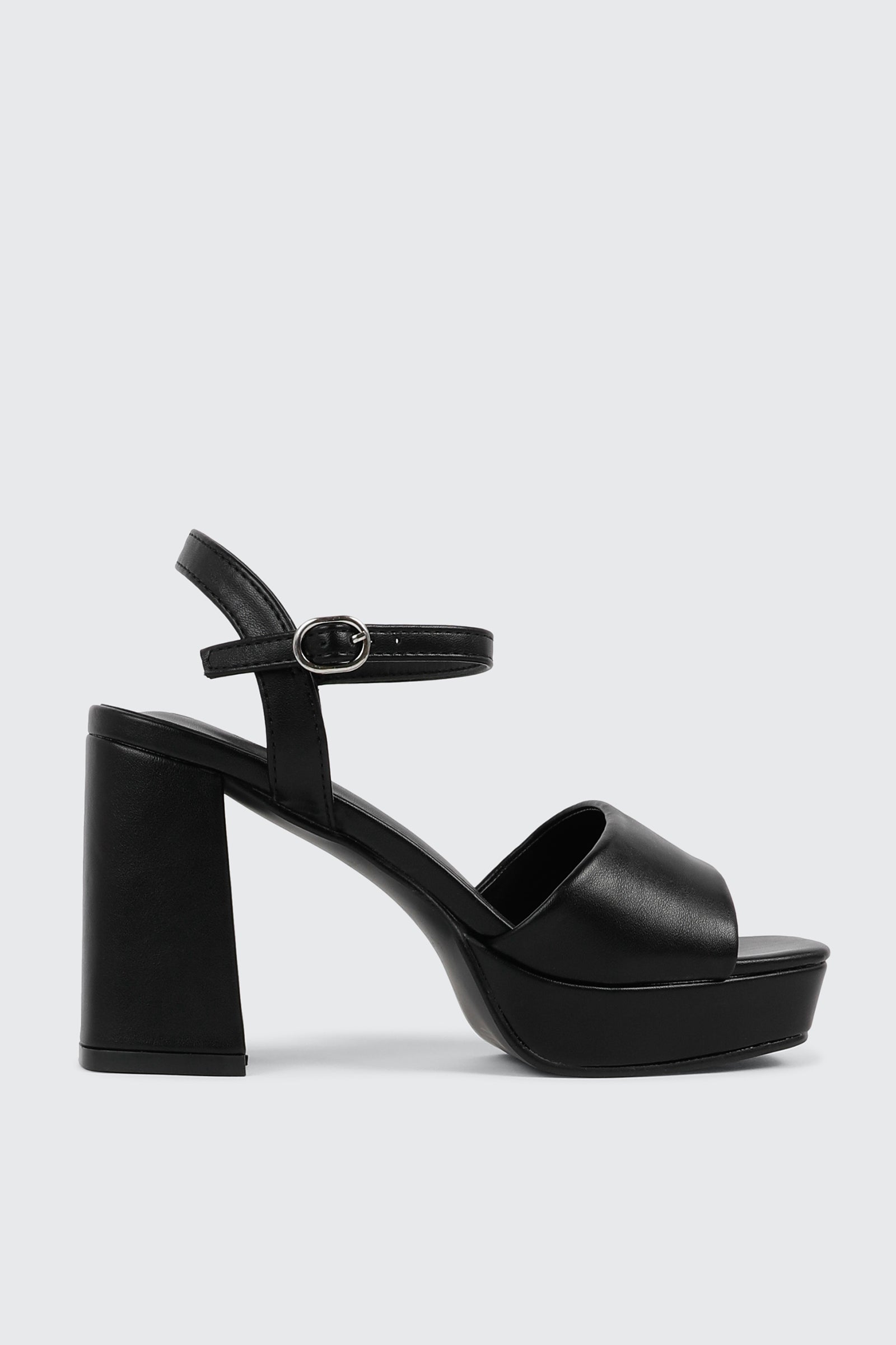 靴 enfold 8HOLL SQUARE SHOES Square Toe Platform Sandals | Ardene