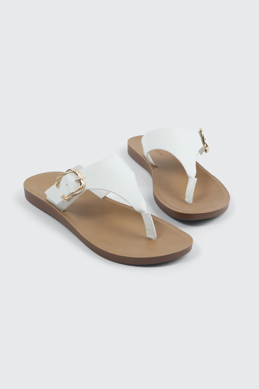 Round Toe Buckle Flat Sandals