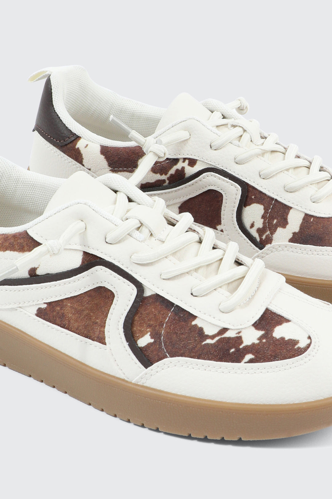 Contrast Sneakers